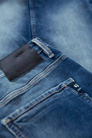 GARCIA RUSSO Motion Denim - Coastal Vintage Blue - 611.5763
