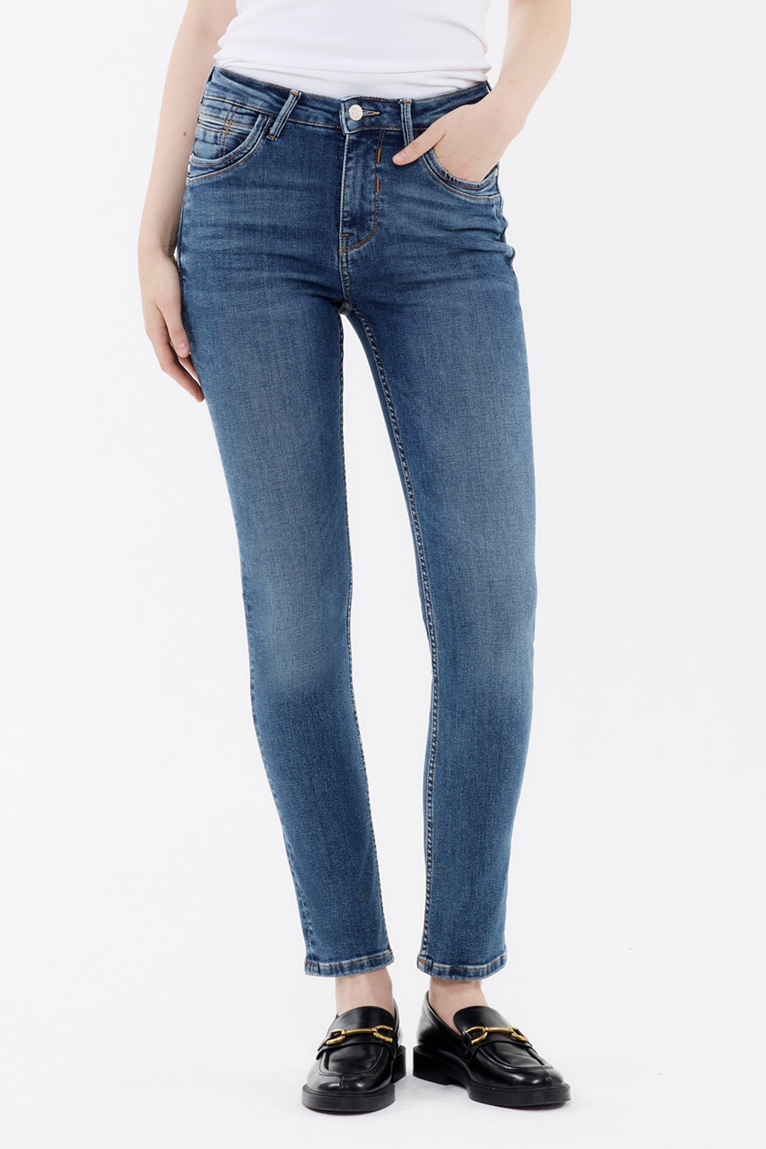 BLUE FIRE Nancy Slim-Fit Jeans - Coastal Stonewash Blue - 1001.265