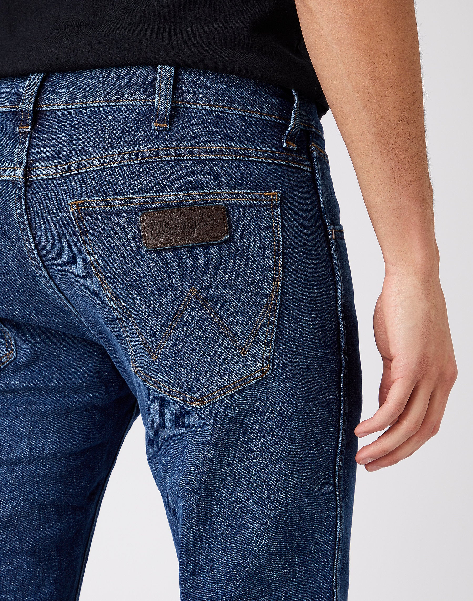 WRANGLER LARSTON the master Jeans - Coastal Indigo Blue - W18SU551Q von Wrangler