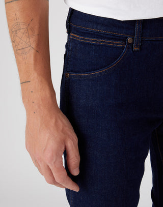 WRANGLER Larston day drifter - Deep Navy Rinse - W18SQ821U