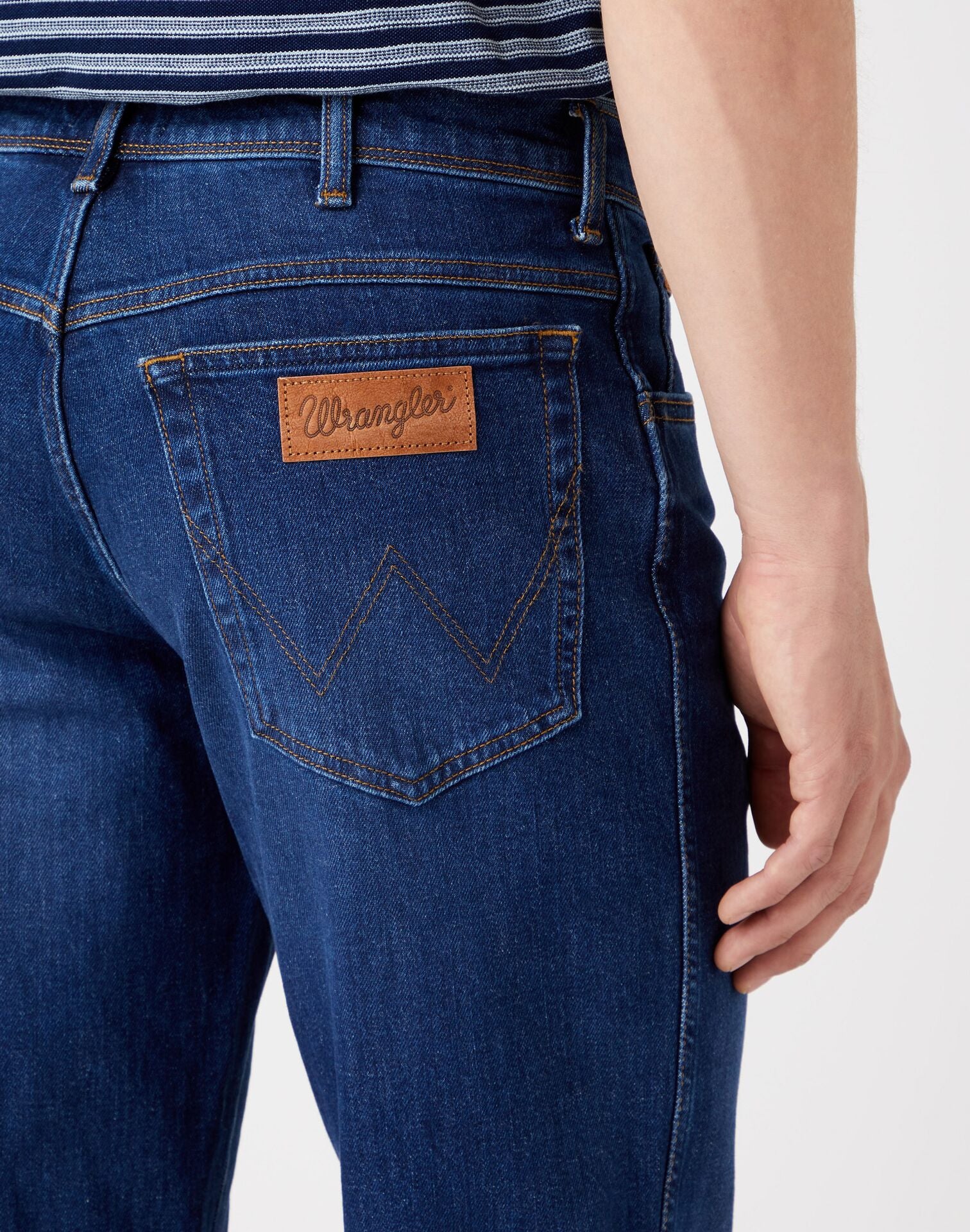 WRANGLER Texas Five Pocket - Midnight Ripple Blue - W121JX20C von Wrangler