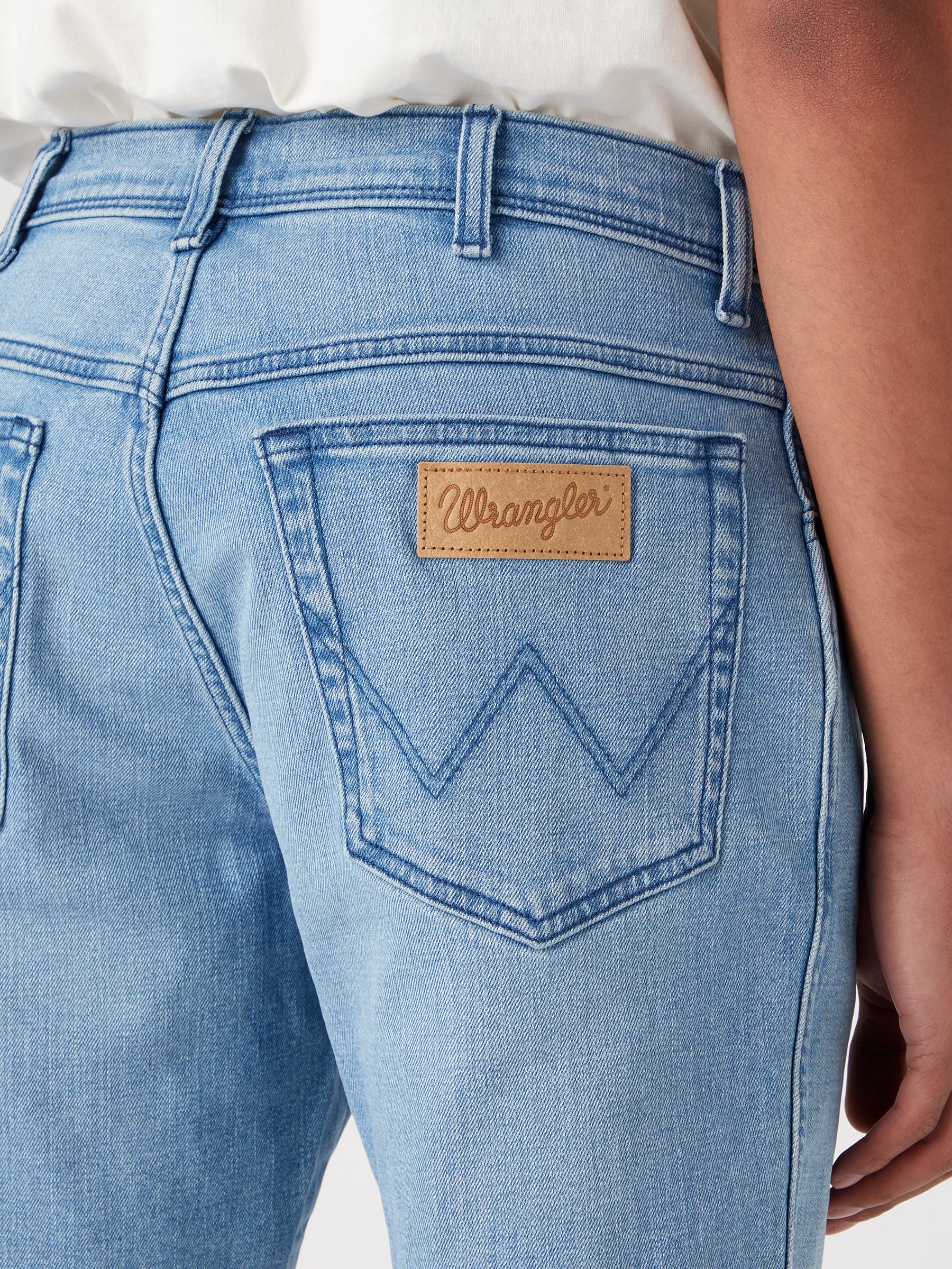 WRANGLER TEXAS SHORTS gambit - Skywashed Horizon Blue - W11CHN42N von Wrangler