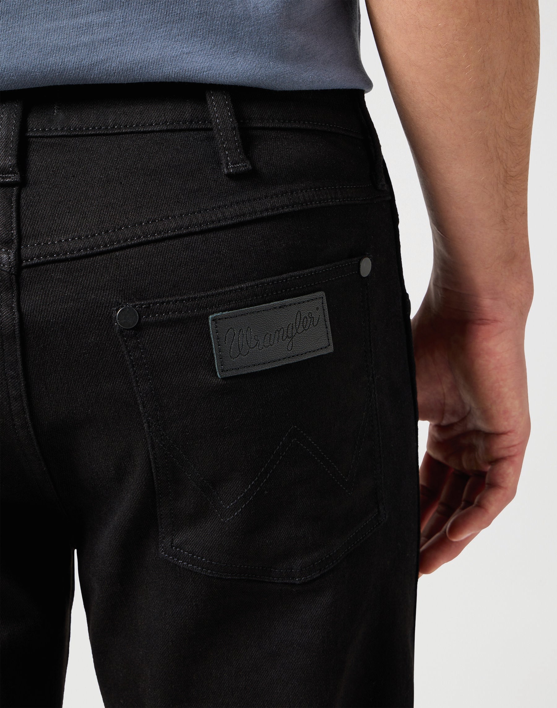 WRANGLER LARSTON - Midnight Onyx - 112356815 von Wrangler