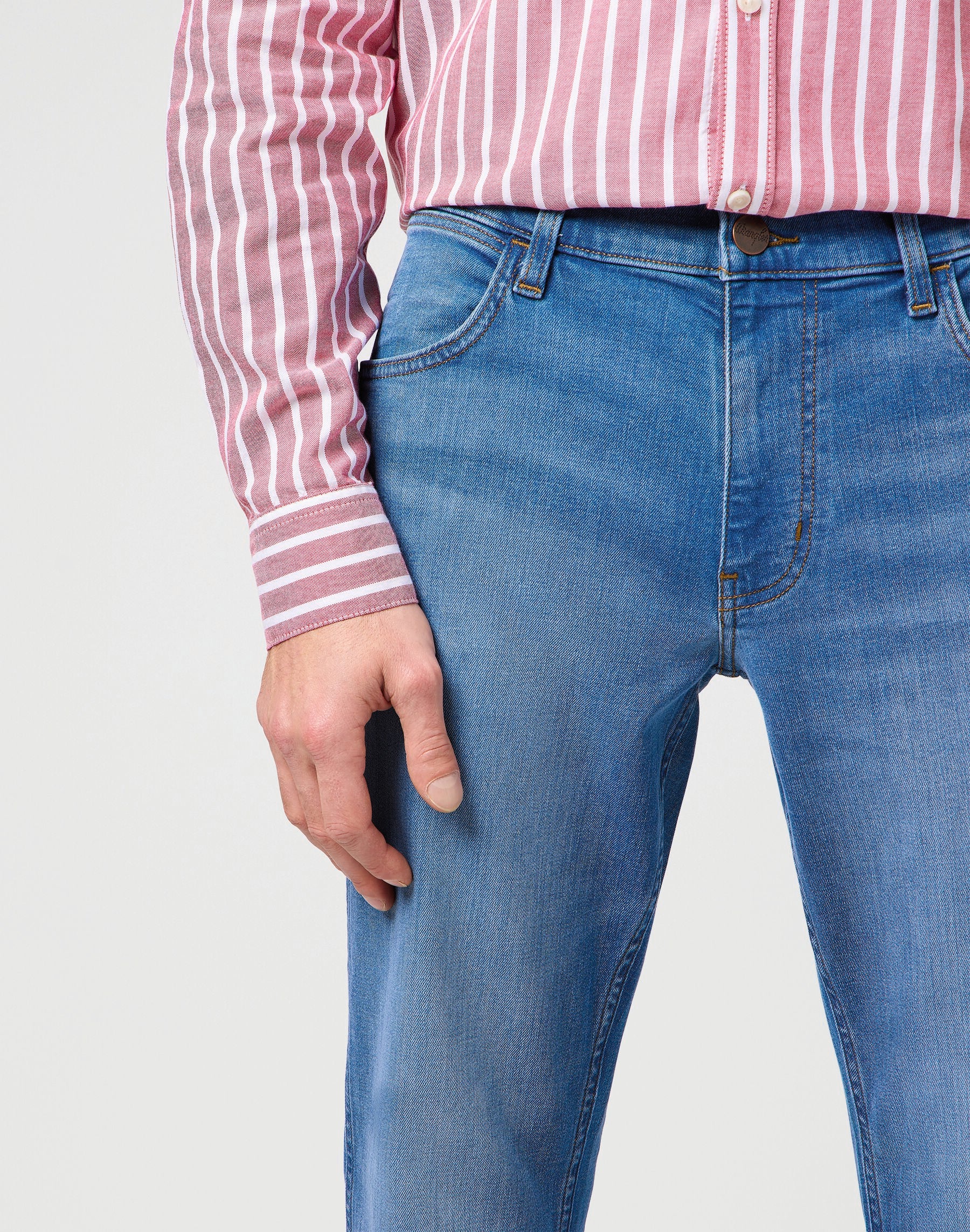 WRANGLER Greensboro Jeans - Harbor Teal Blue - 112362335 von Wrangler