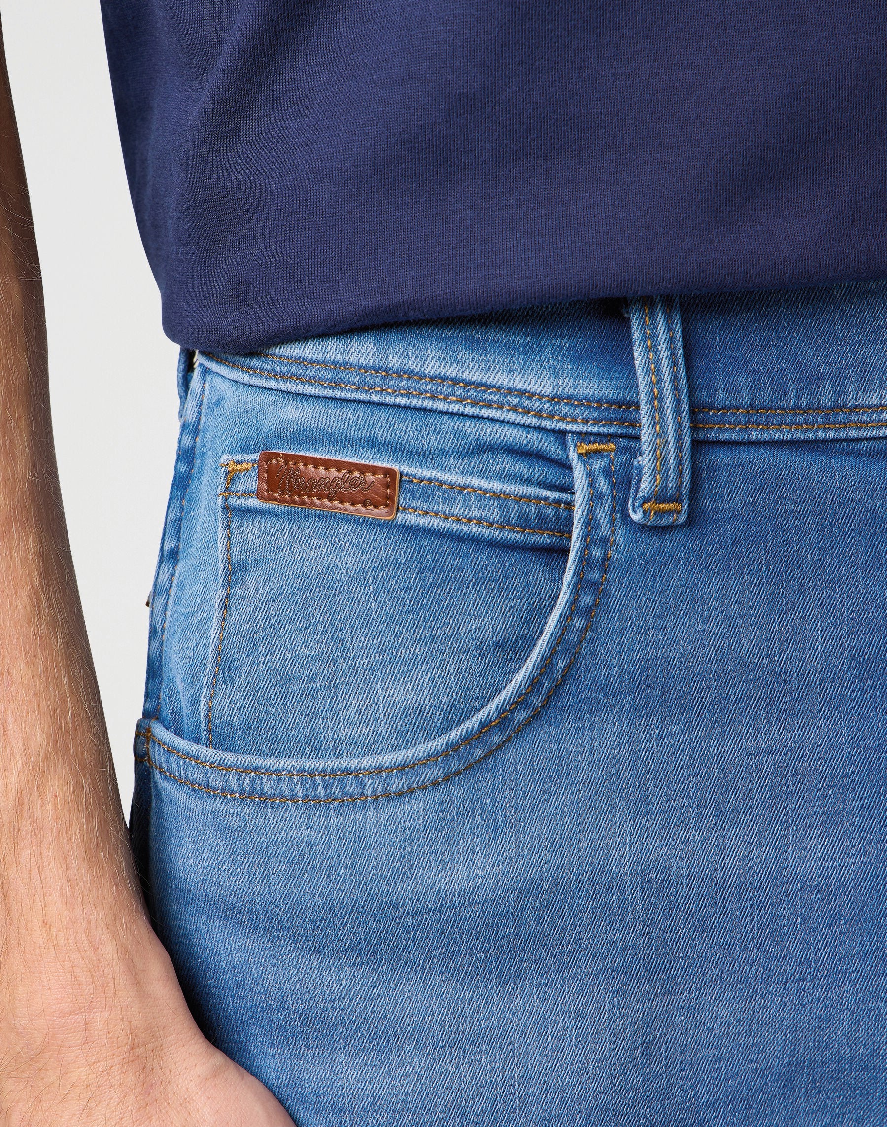 WRANGLER Texas Five Pocket - Ocean Canyon Blue - 112362336 von Wrangler