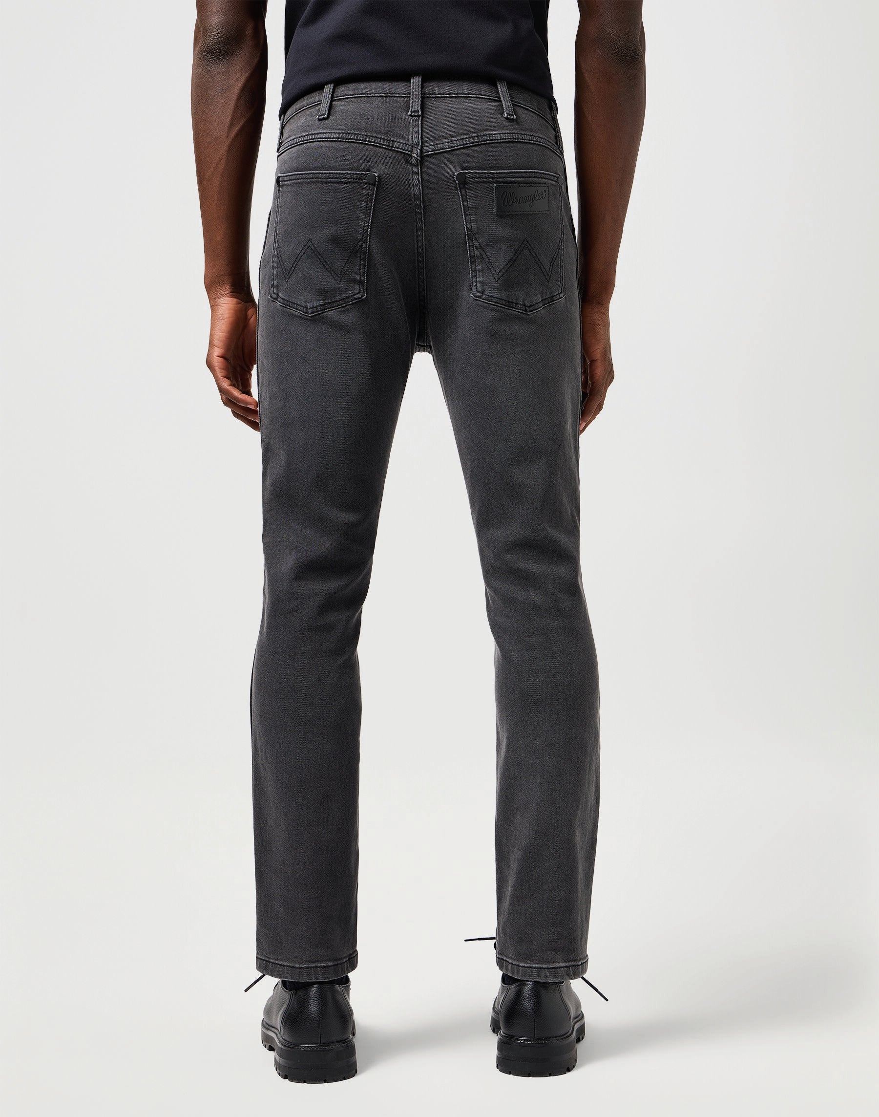 WRANGLER Larston Slim Jeans - Smoky Iron Gray - 112362433