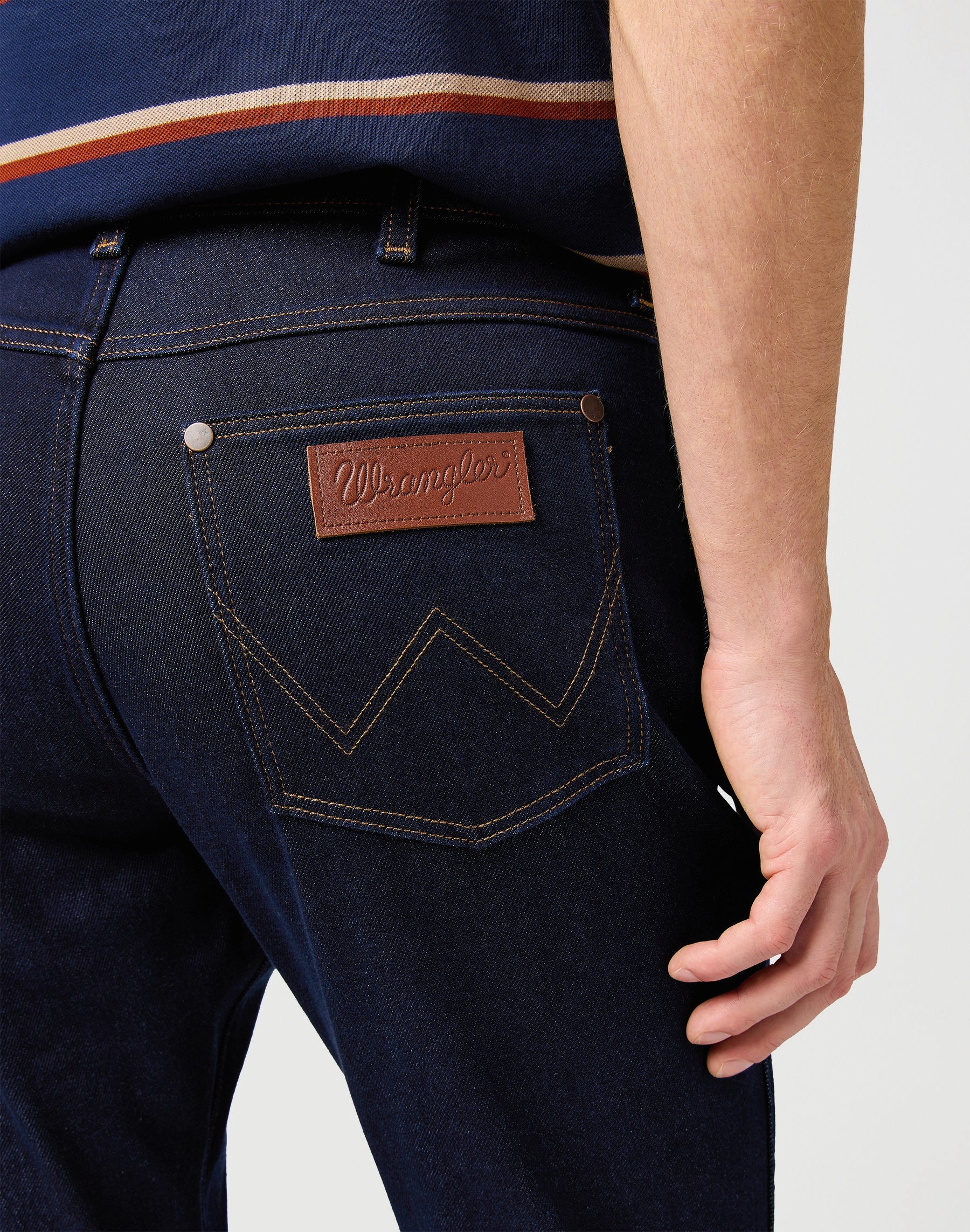 WRANGLER Larston Slim Jeans - Midnight Harbor Blue - 112362459 von Wrangler