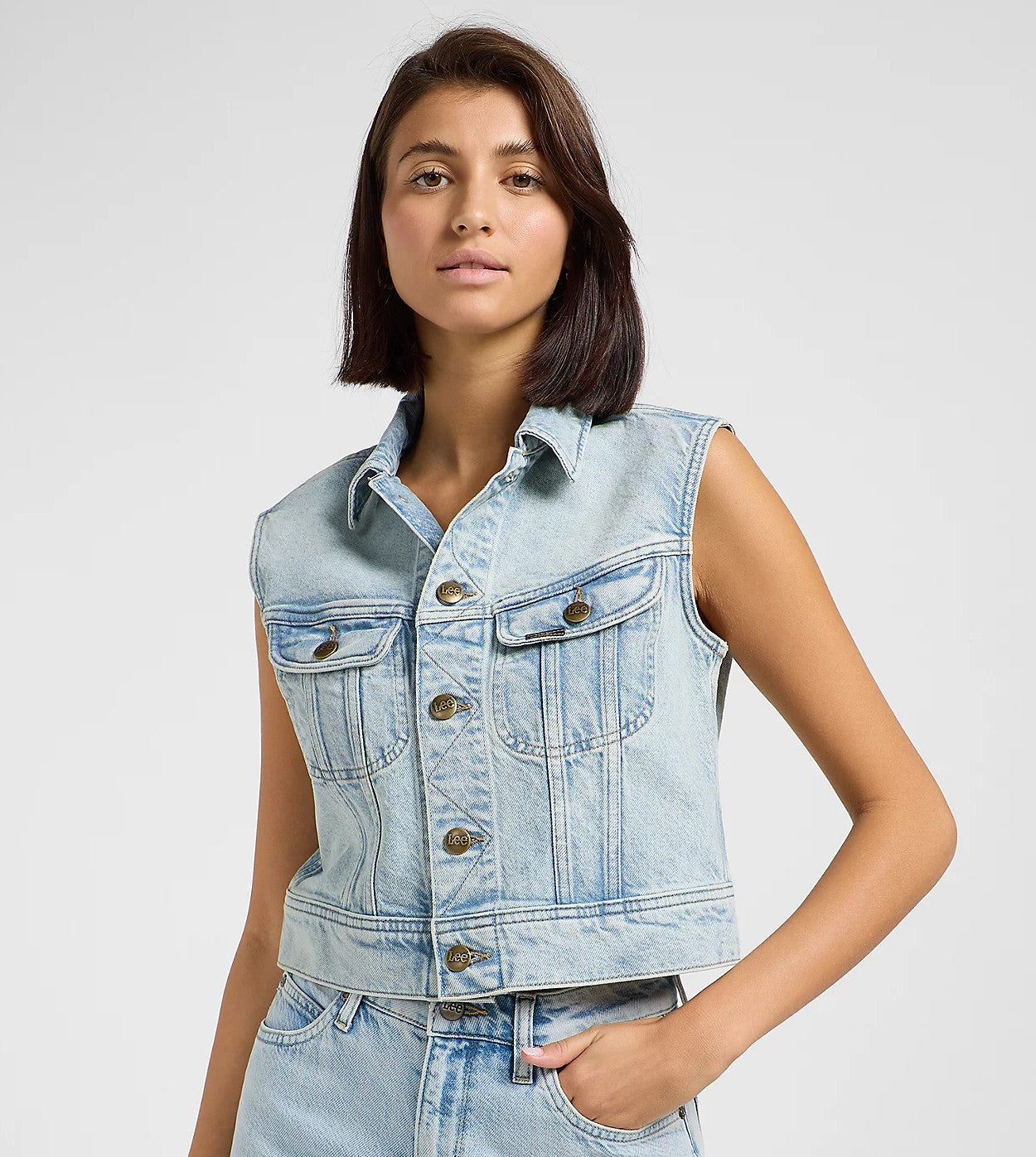 LEE Cropped Rider Vest - Skywashed Blue - 112363461
