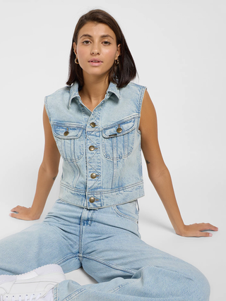 LEE Cropped Rider Vest - Skywashed Blue - 112363461