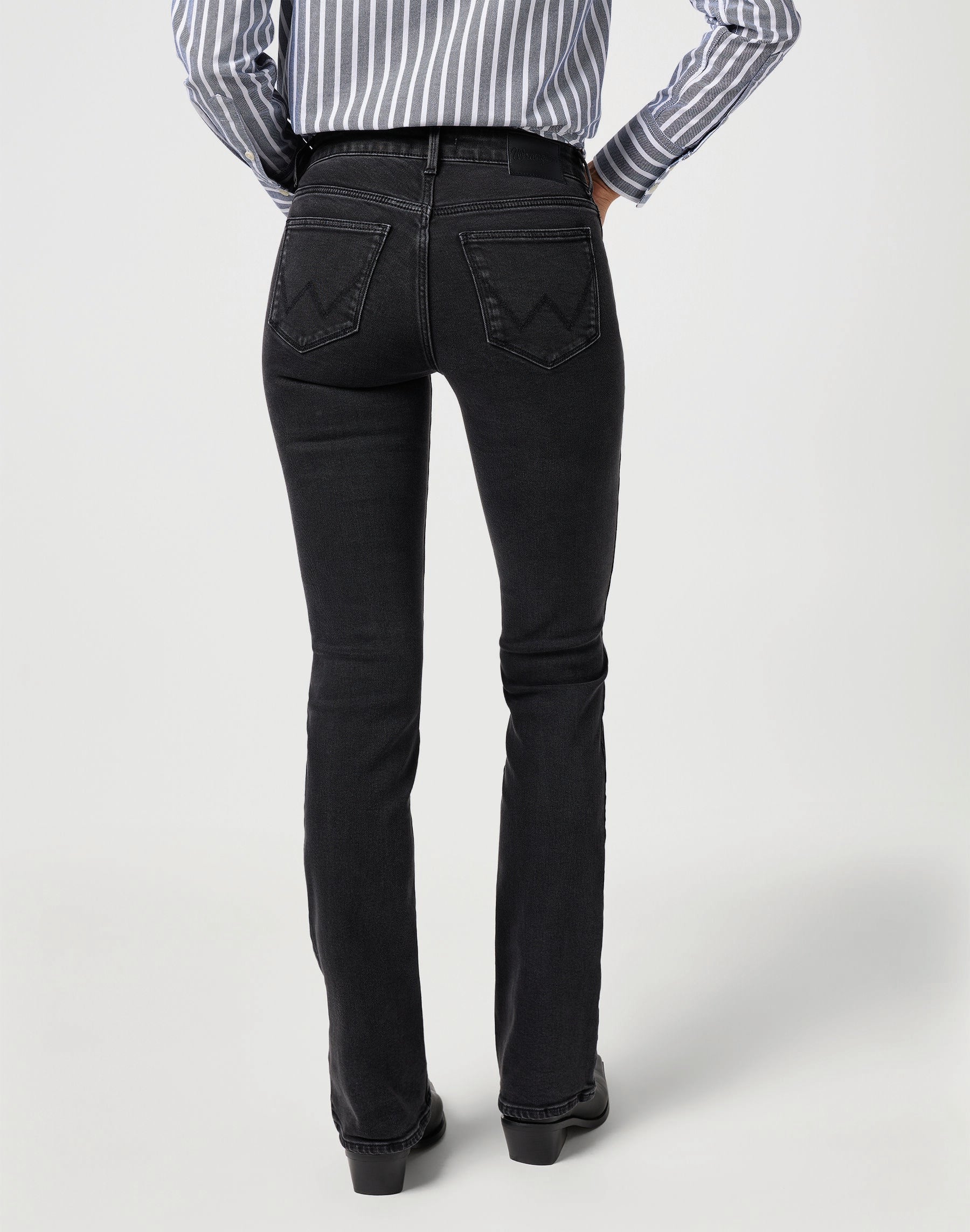 WRANGLER Bootcut Schlaghose - Velvet Night Blue - 112364507