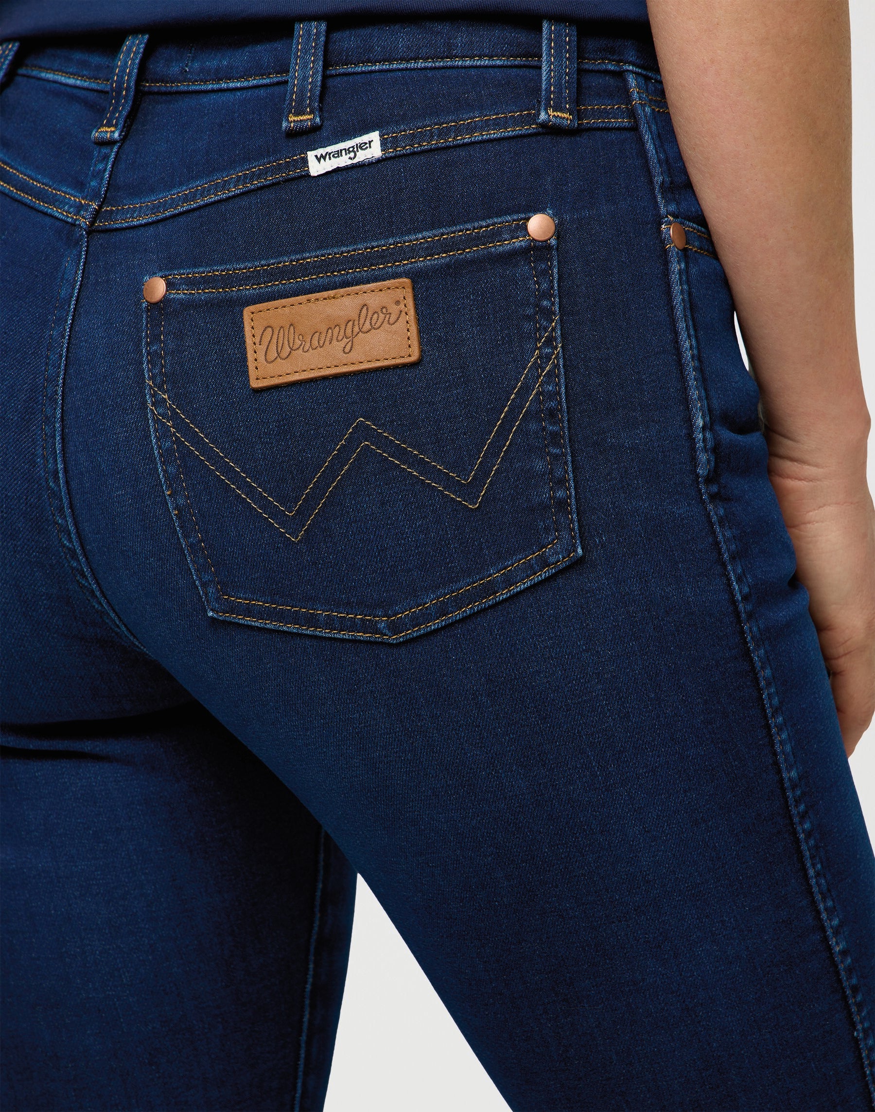 WRANGLER Sienna Slim Jeans - Nightfall Indigo - 112371151 von Wrangler
