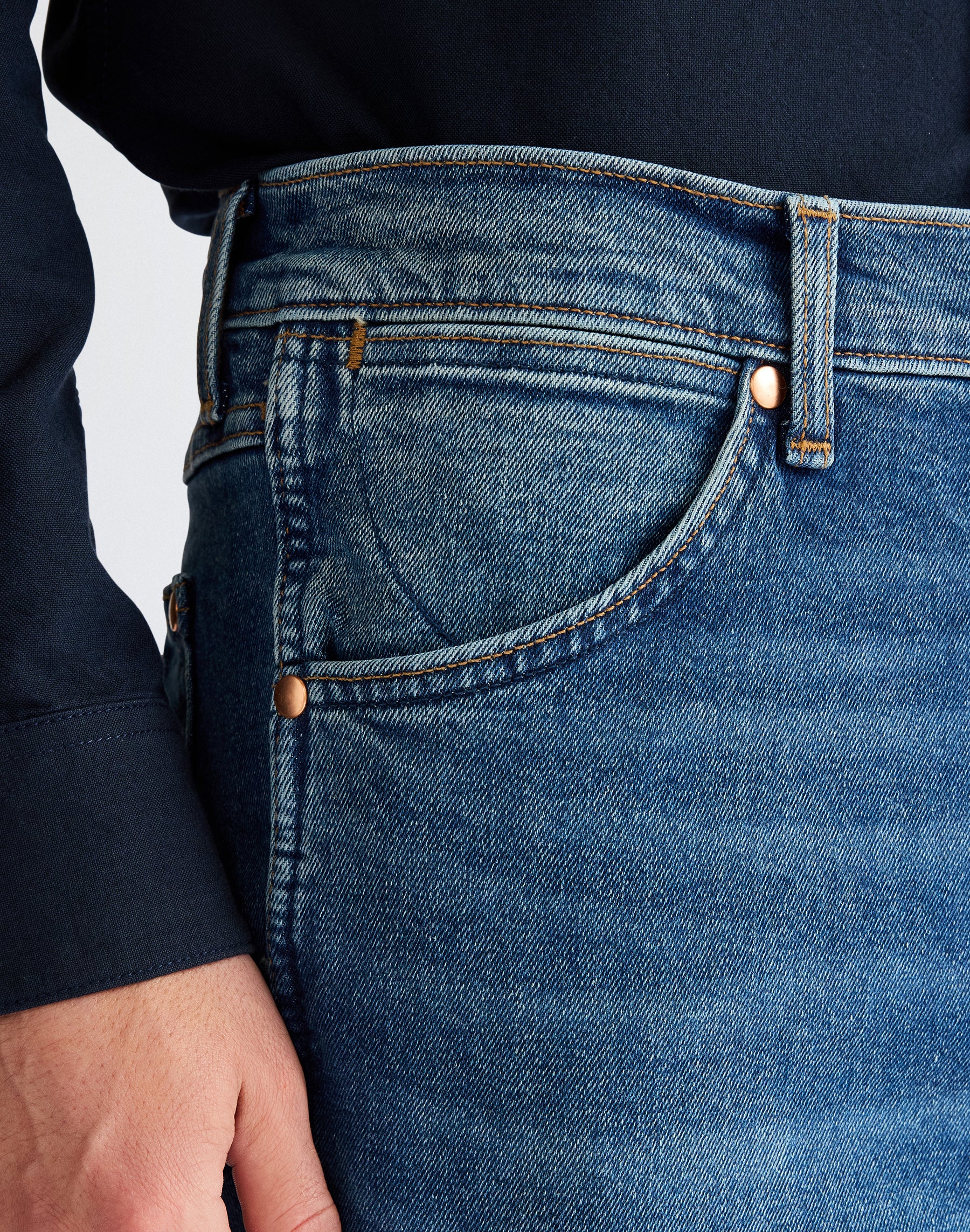 WRANGLER WRANCHER Bootcut Jeans - Midnight Harbor Blue - 112373028 von Wrangler