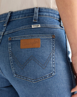 WRANGLER Bootcut Five-Pocket - Coastal Sky Blue - 112378531