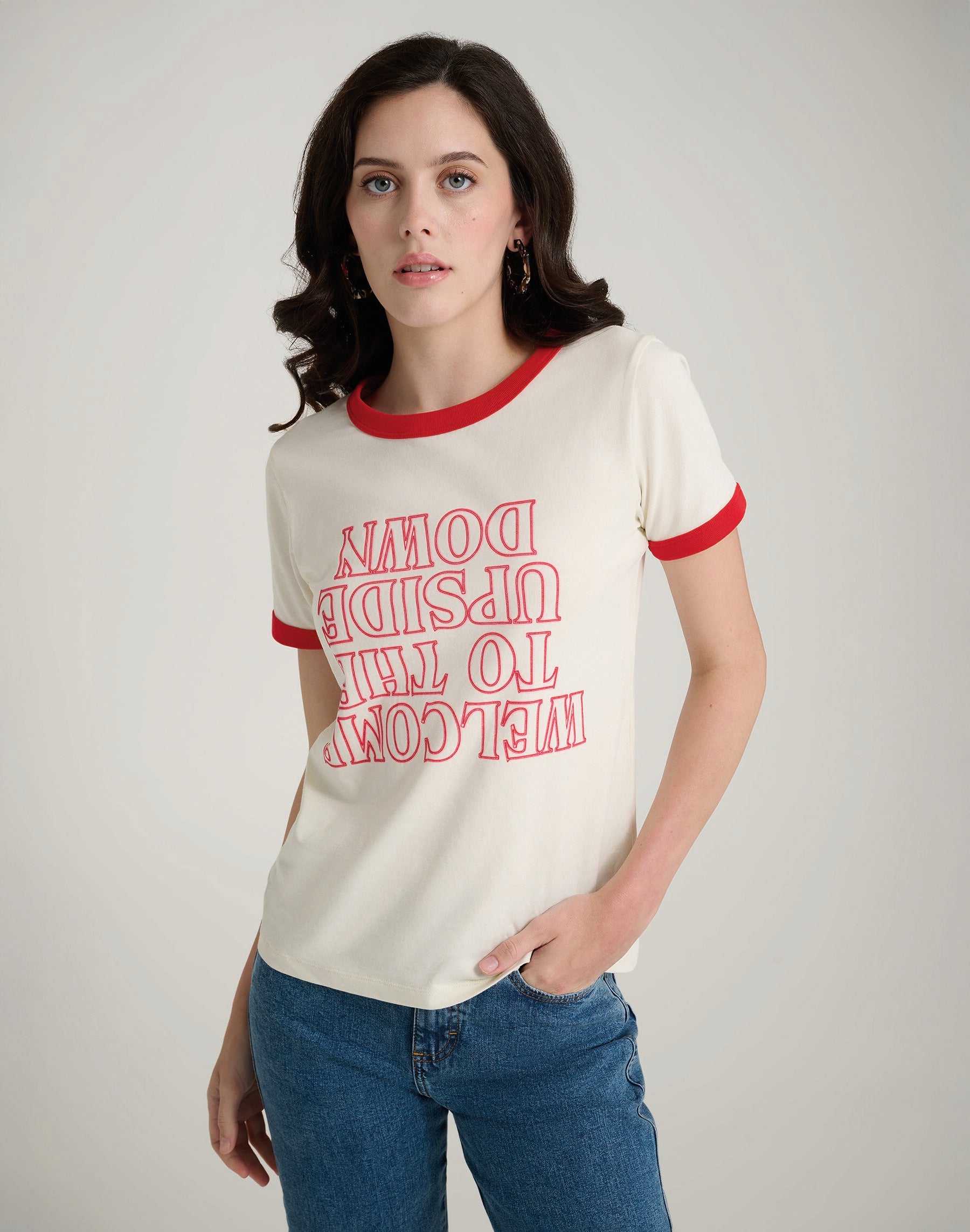 WRANGLER the upside down tee T-Shirt - Marshmallow Haze - 112378558 von Wrangler