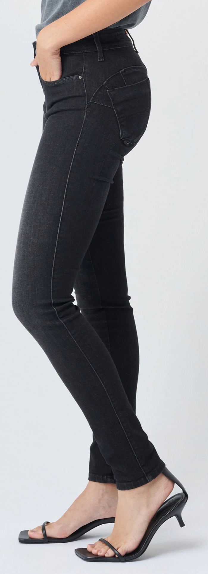 Jean skinny push-up Salsa Wonder noir d'occasion 125355.0000 - Thermolite