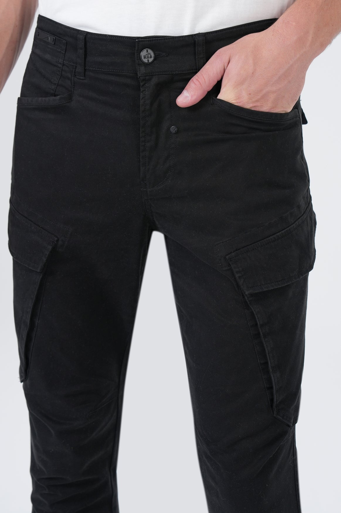 MOD JEANS ELIAS CARGO - Obsidian Jet Black - HW25-ELIAS.20011 von MOD Jeans