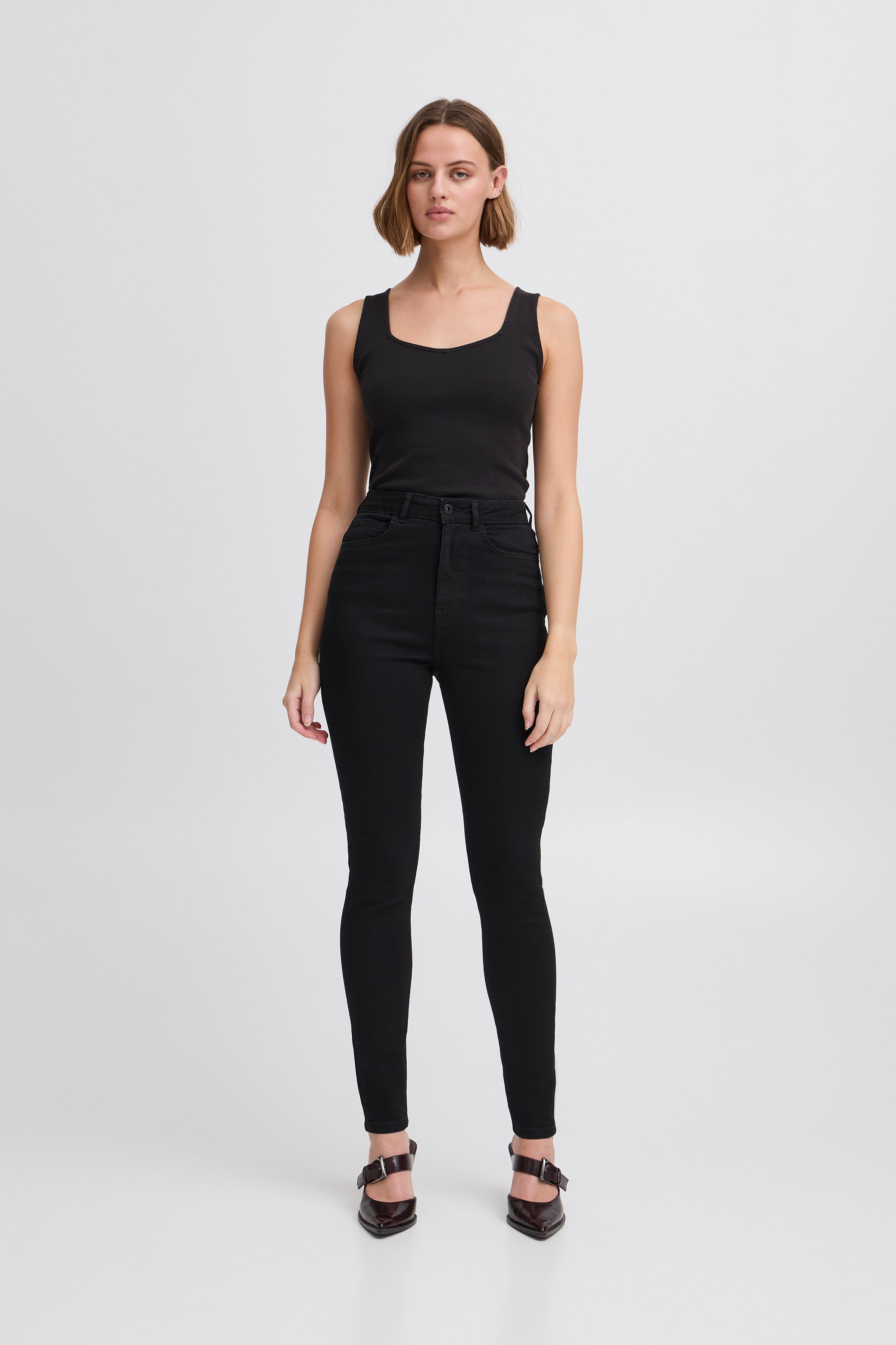 ICHI IHTWIGGY Slim High Waist - Midnight Onyx Black - 20122631.194008 von ICHI