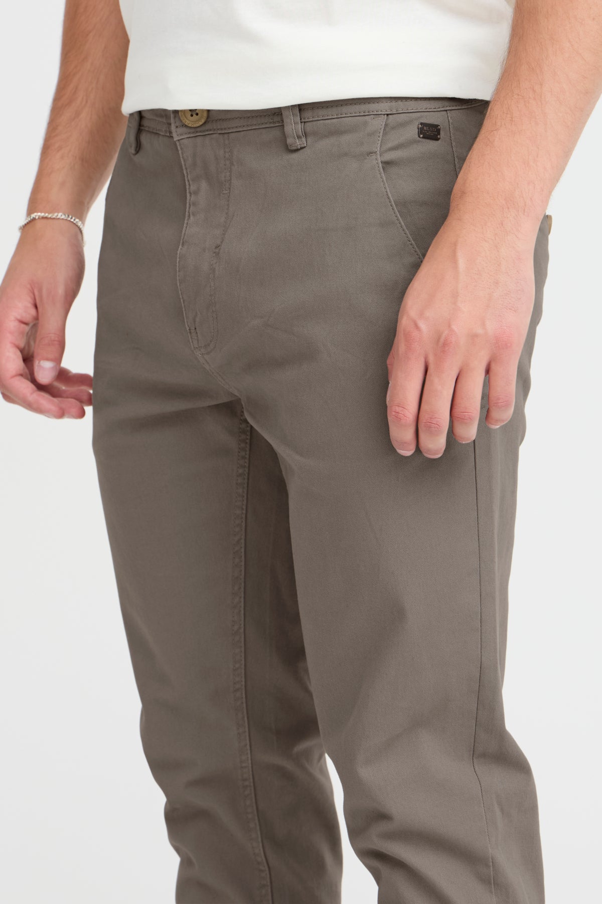 BLEND JEANS BHNATAN Chiseled Taupe - 20703472.70147 von Blend