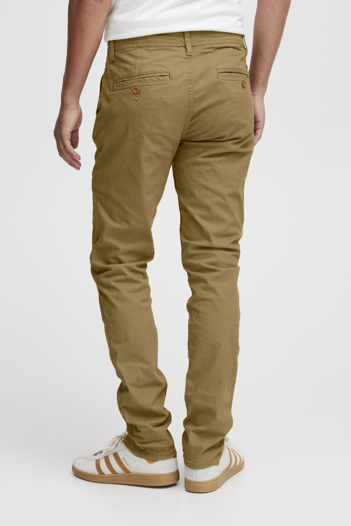 BLEND Bhnatan Chino - Golden Sandstone - 20703472.75107 von Blend