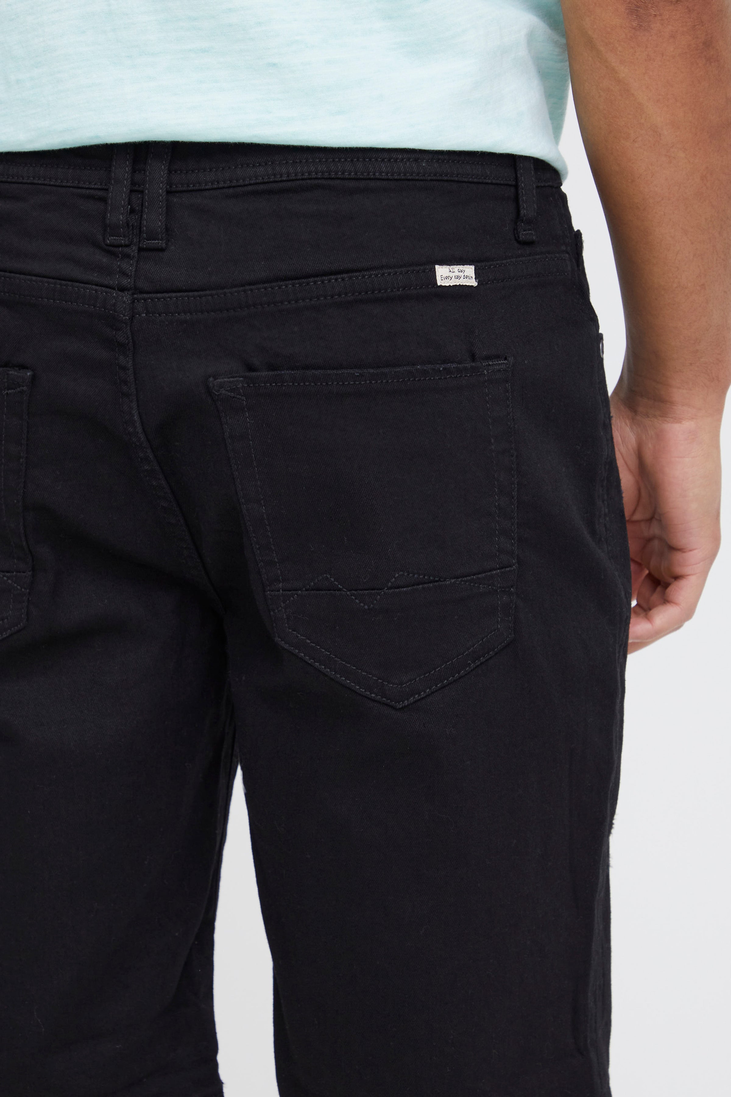 BLEND Twister Shorts - Night Ink - 20713327.200297 von Blend