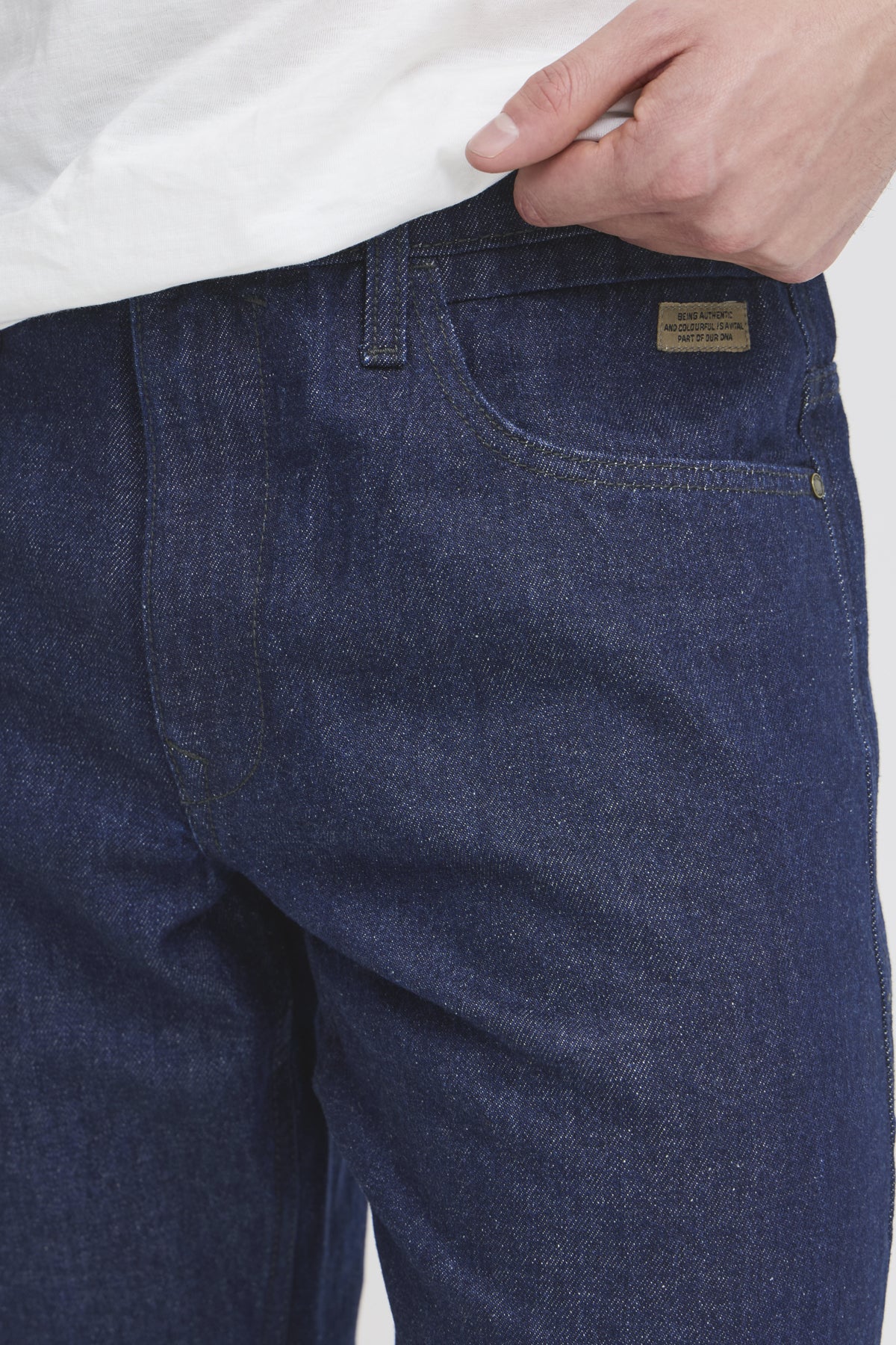 BLEND Flake Baggy Five Pocket - Midnight Washed Indigo - 20718121.200299 von Blend