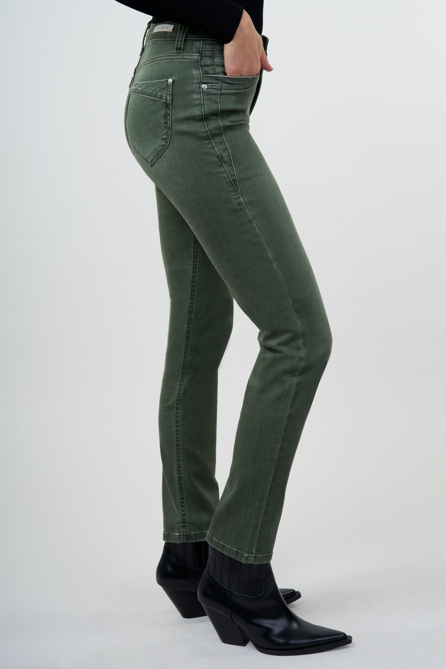 BLUE FIRE Nancy Slim-Jeans - Moss Olive - 1001.4189 von Blue Fire