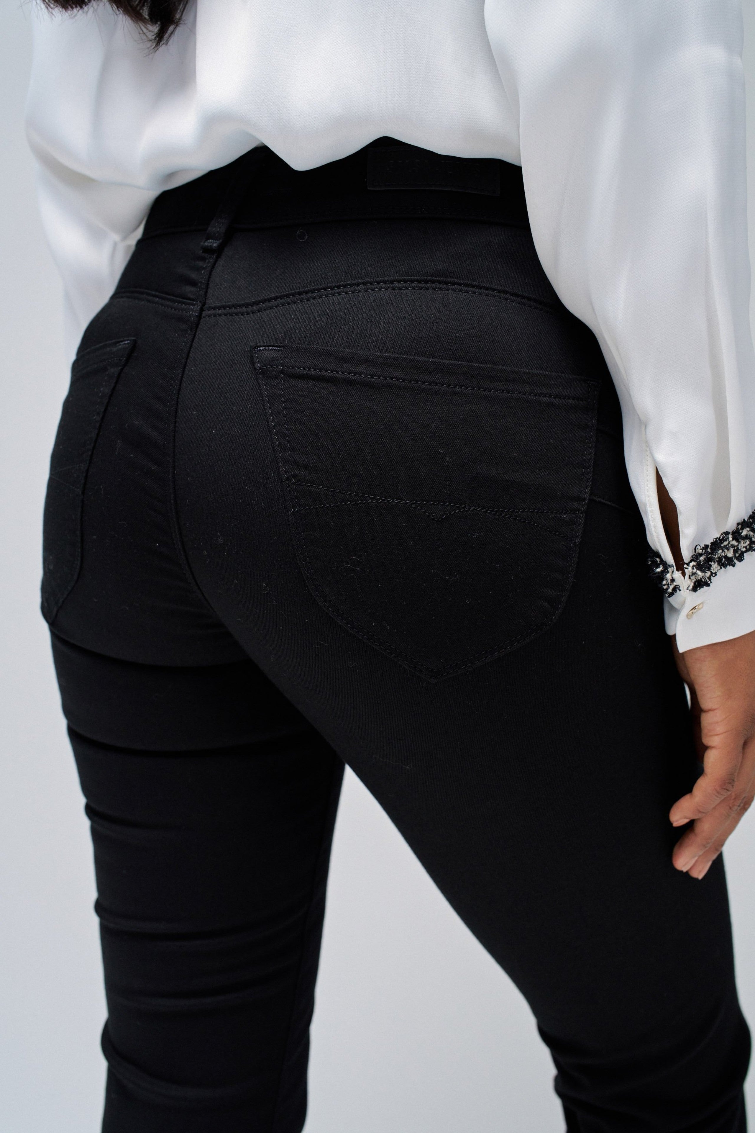 SALSA Secret Push In Bootcut - Midnight Ink Black - 21009061.000 von Salsa