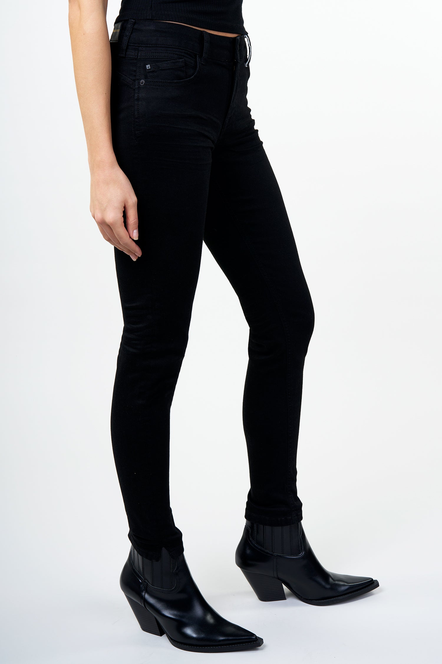 BLUE FIRE Alicia Skinny Jeans - Deep Noir - 1044.4140 von Blue Fire