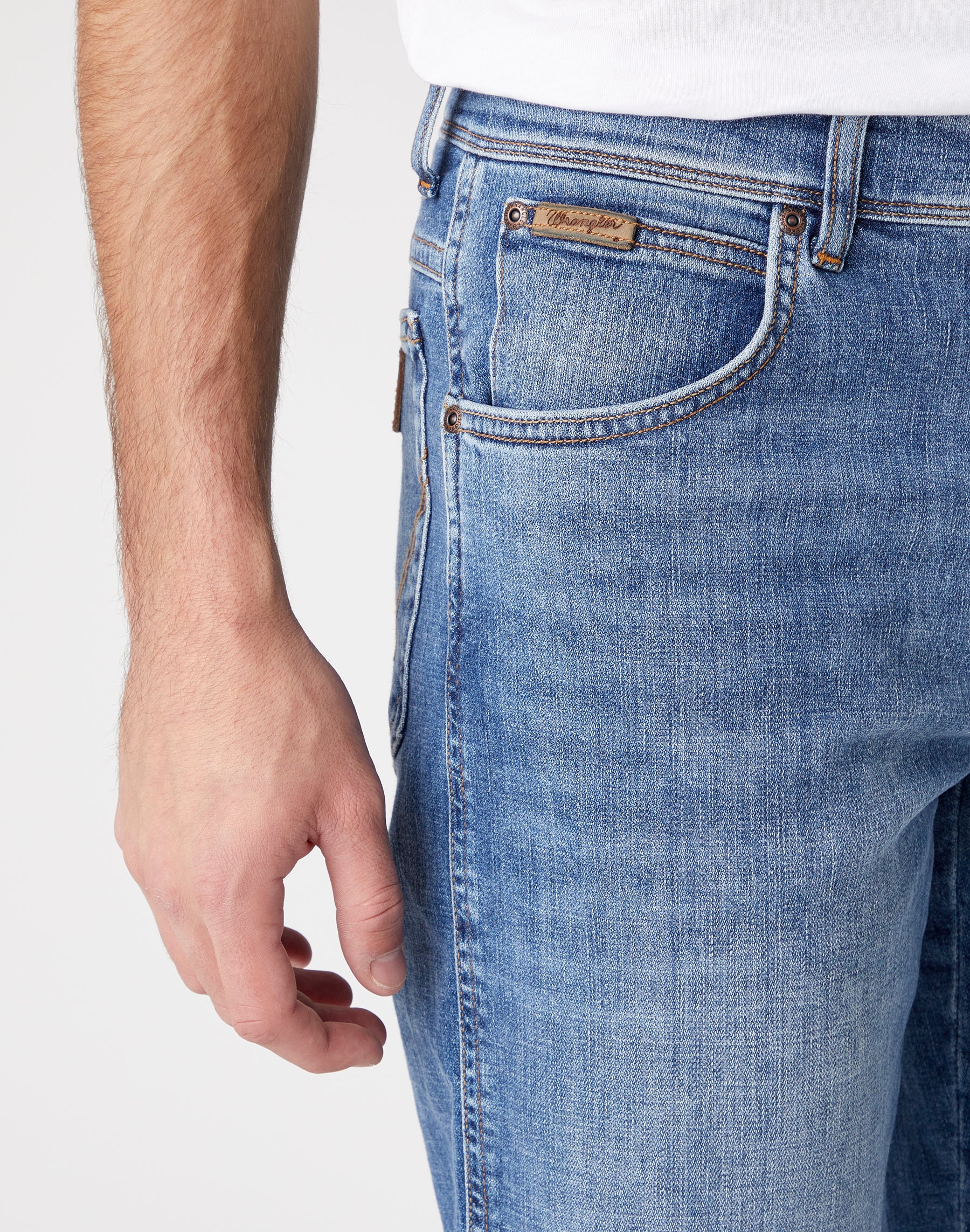 WRANGLER Texas Five Pocket - Washed Azure Denim - W1219237X von Wrangler