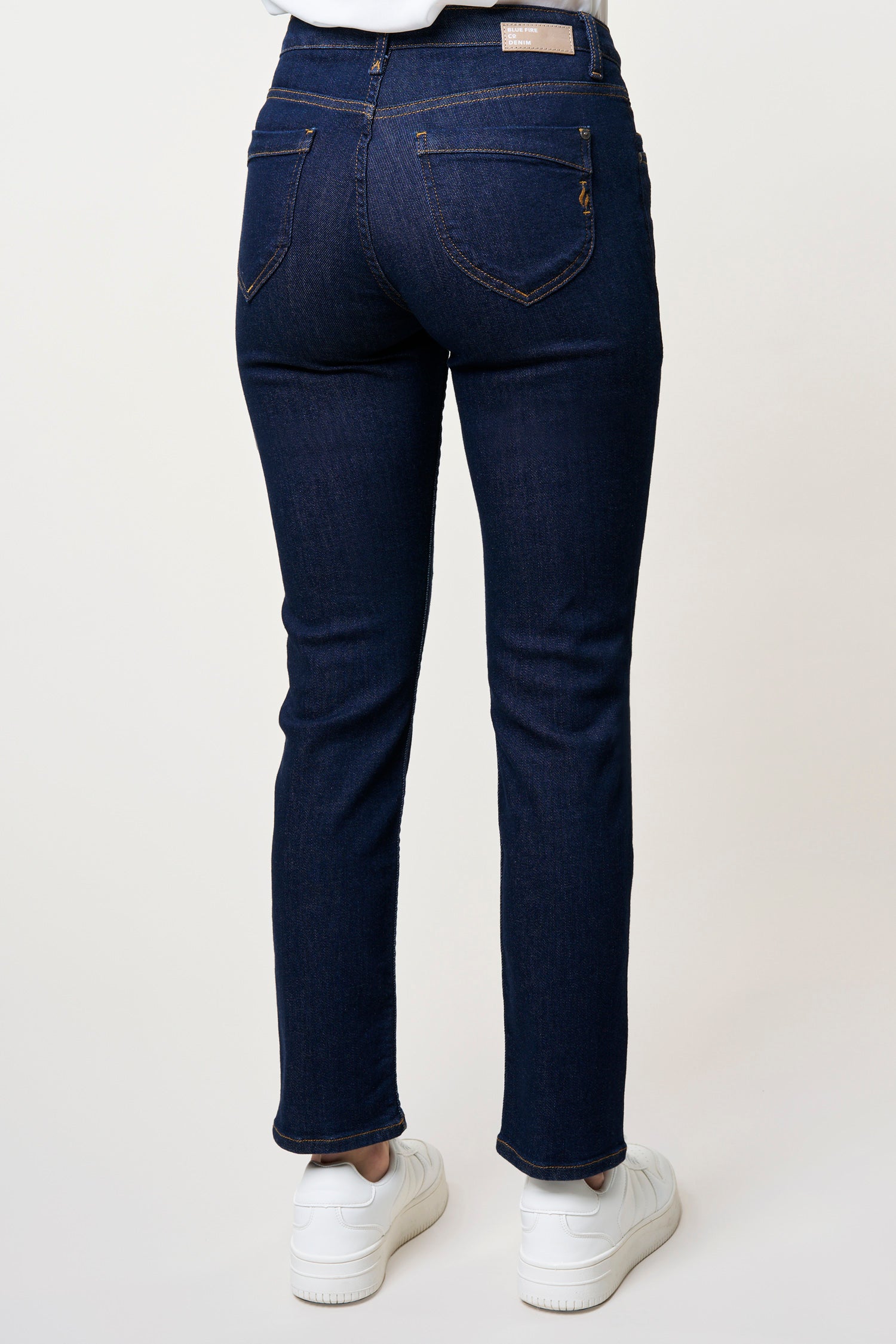 BLUE FIRE Nancy Jeans - Midnight Indigo Blue - 1001.263 von Blue Fire