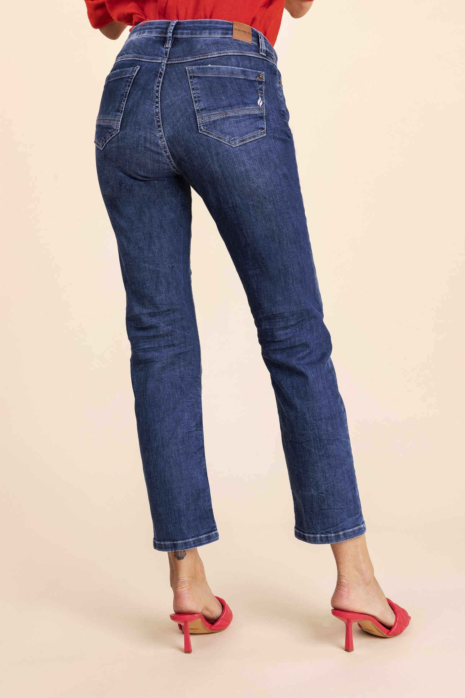 BLUE FIRE J﻿ULIE stone used - Midnight Denim Blue - 1147.242 von Blue Fire