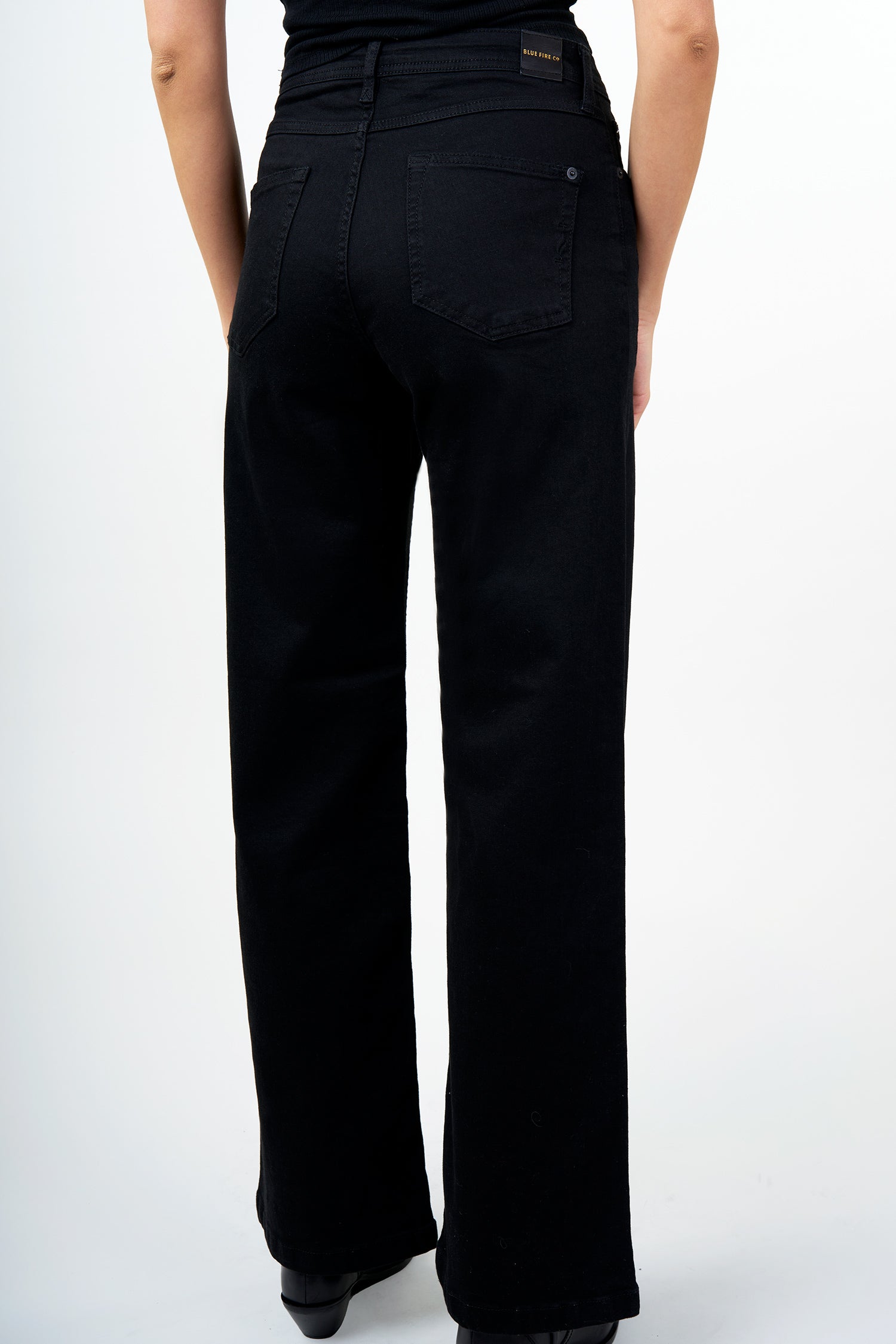 BLUE FIRE JUDY Hose - Midnight Noir - 1156.4140 von Blue Fire