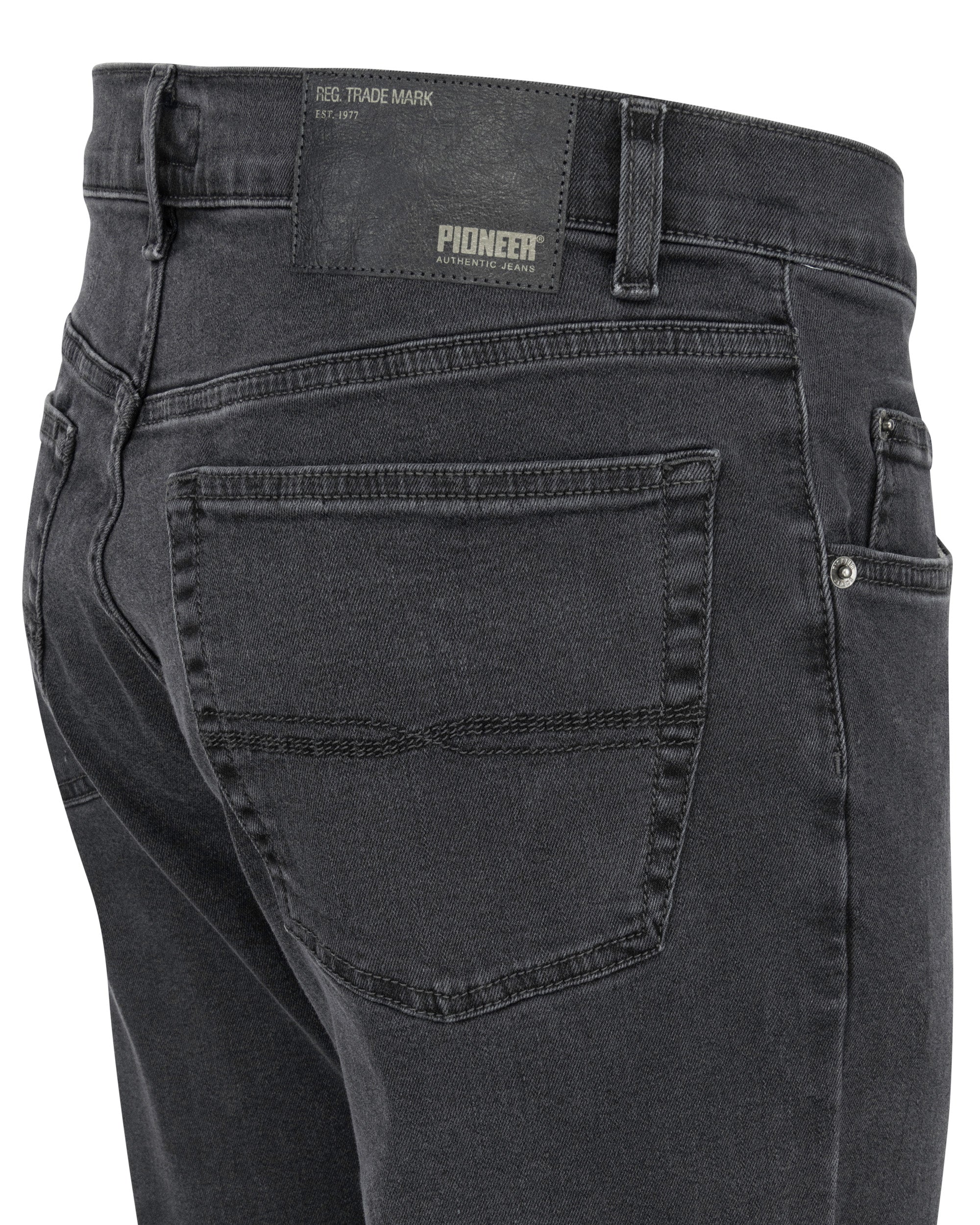 PIONEER Ron Jeans - Dark Charcoal Wash - 11441 6382.9831 von Pioneer