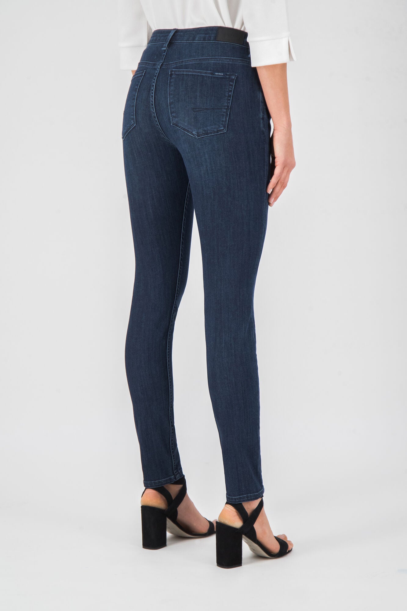 GARCIA RACHELLE Five Pocket - Midnight Indigo Wash - 279.4431 von Garcia Jeans