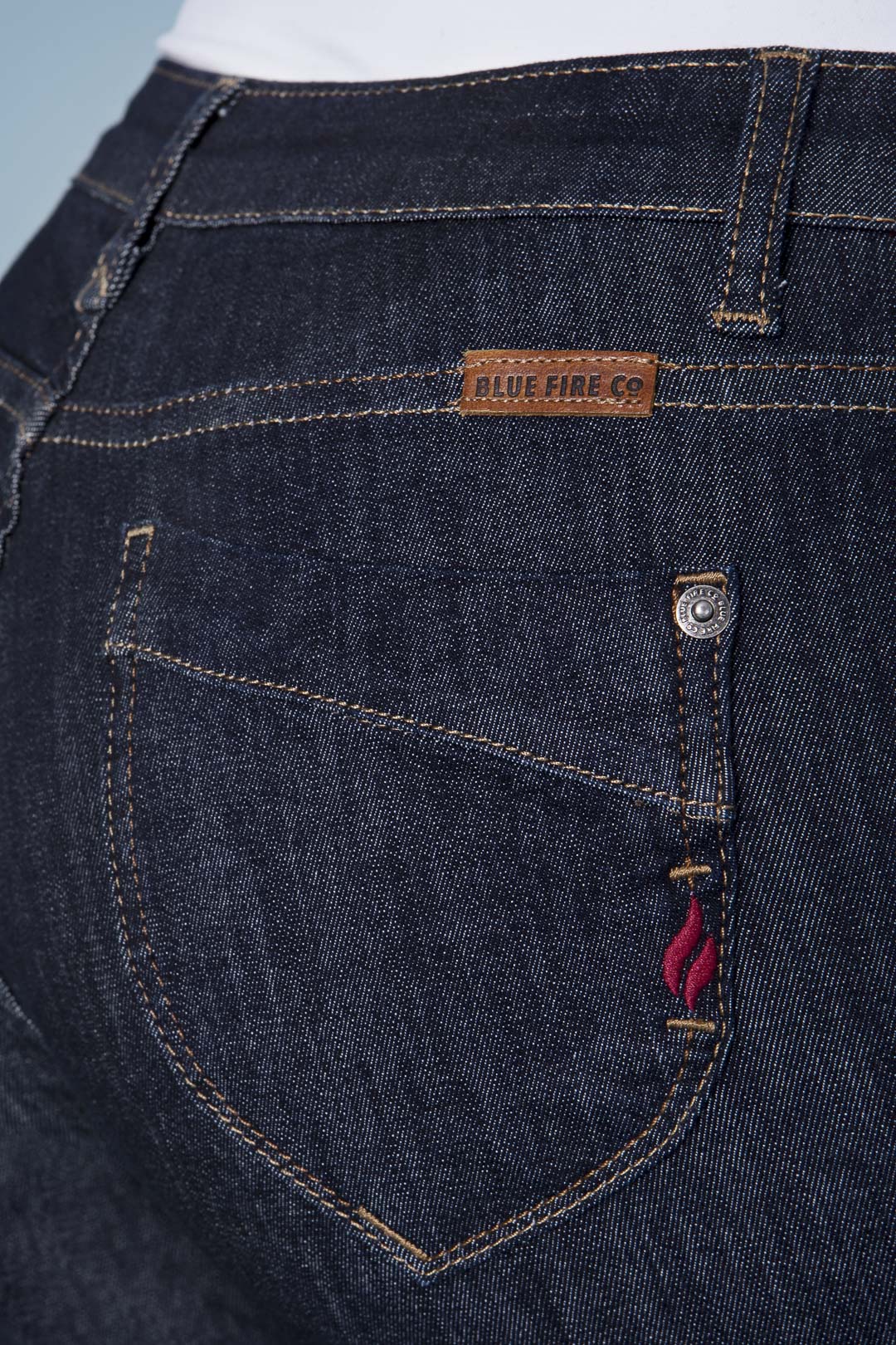 BLUE FIRE Nancy Slim-Fit Jeans - Deep Midnight Indigo - 1001.251 von Blue Fire
