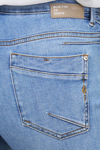 BLUE FIRE LEA Five-Pocket - Sky Lagoon Stitch - 1165.260
