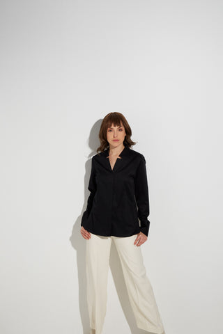 ETERNA FEMININE FIT Bluse - Noir Velour Black - 5585-39-D929