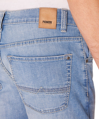 PIONEER Rando Jeanshose - Shorelight Blue - 16741 6607.6834
