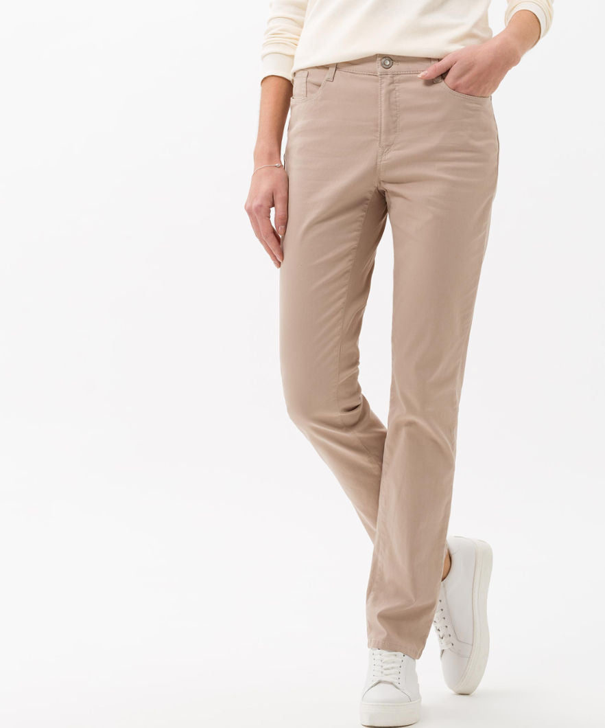 BRAX Mary - Sand Dune Beige - 9810720 74-1527-54 von BRAX