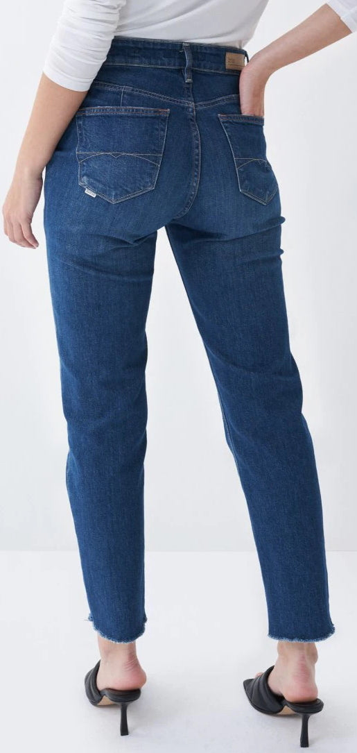 SALSA True Cropped Slim - Deep Indigo Wash - 126042.8503 von Salsa