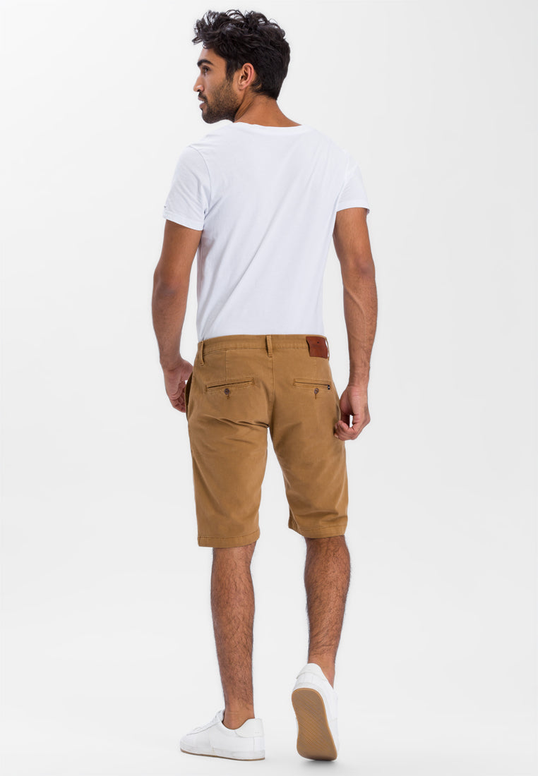 CROSS JEANS Leom Shorts Chaiwood Brown - A565-083 von Cross Jeans