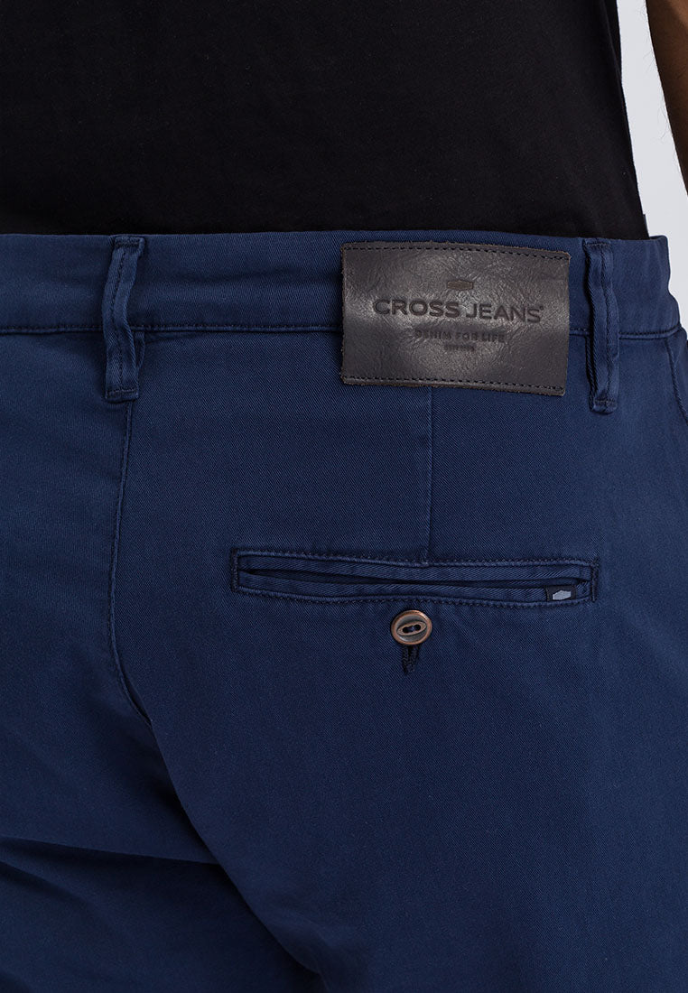CROSS JEANS Leom Shorts - Deep Ink Blue - A565-087 von Cross Jeans