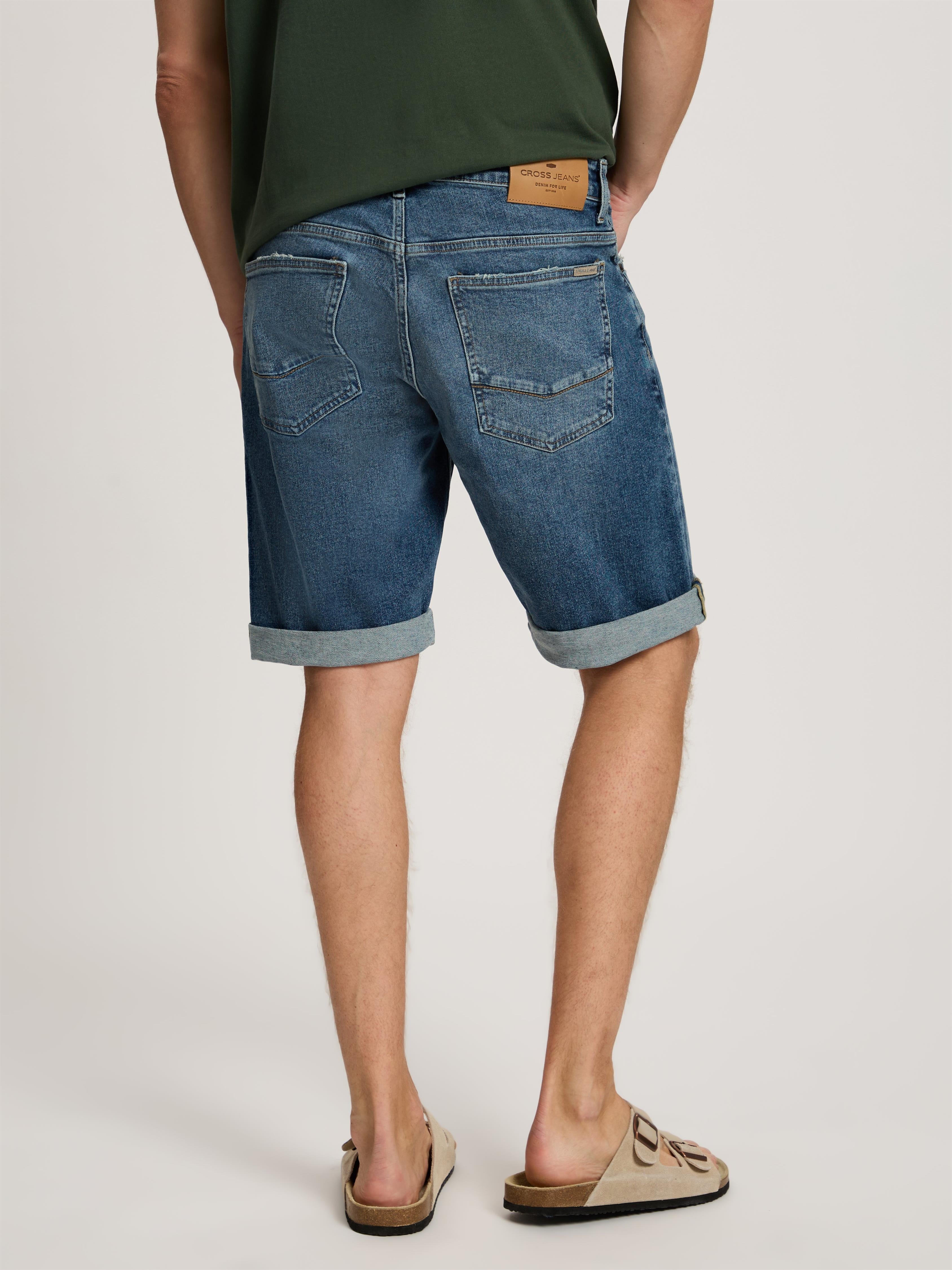 CROSS JEANS LEOM Shorts - Faded Harbour Blue - A565-290 von Cross Jeans