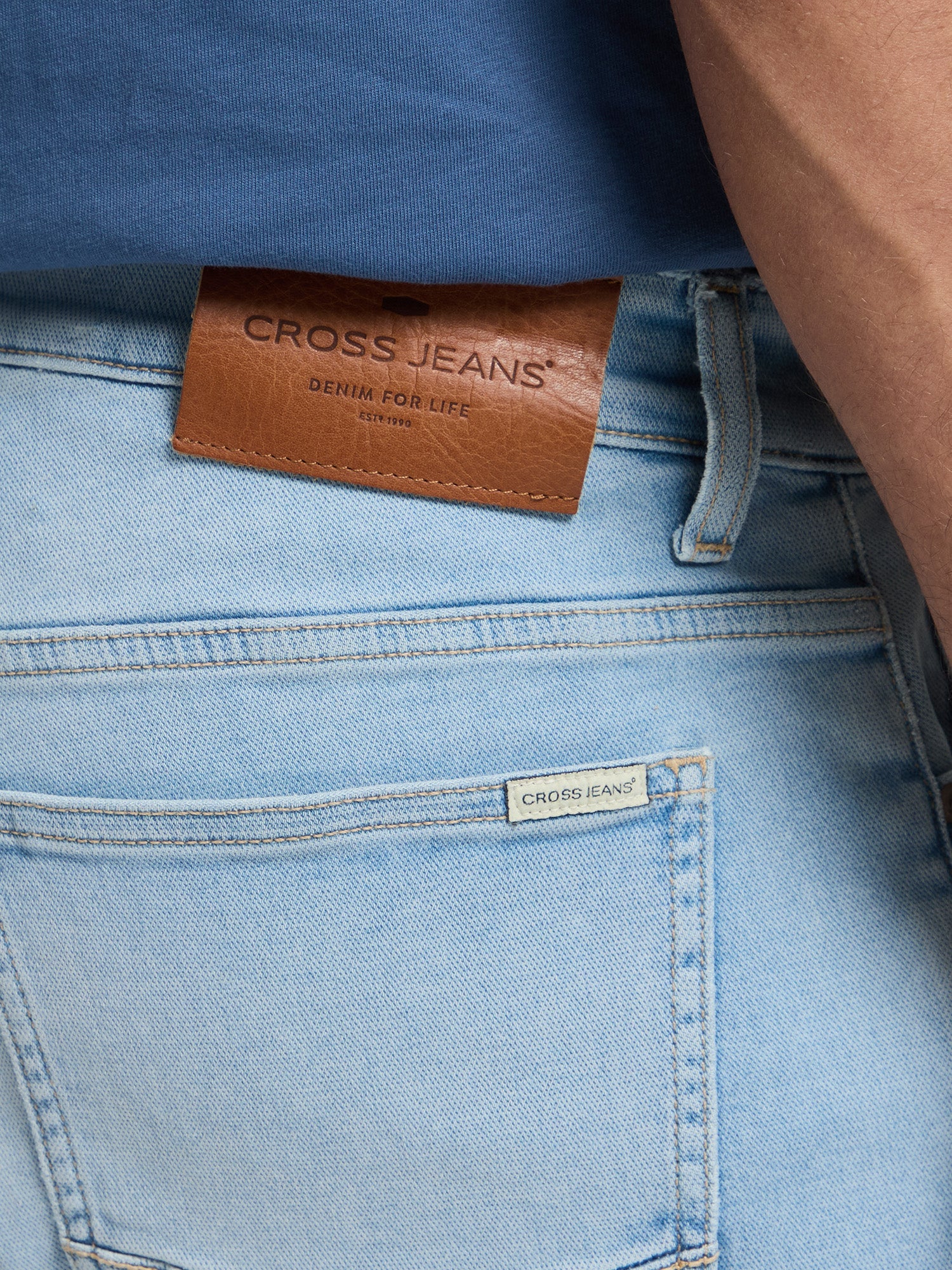 CROSS JEANS Leom Shorts - Coastal Mist Blue - A565-296 von Cross Jeans