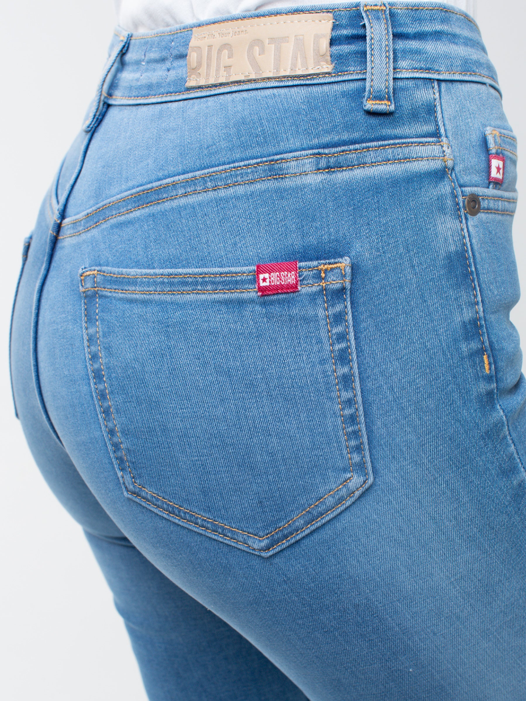 BIG STAR Adela Jeans - Seaside Sky Blue - 115490367.367 von BIG STAR