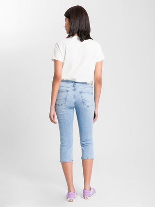 CROSS JEANS AMBER Capri - Sky Wash Breeze - A548-019