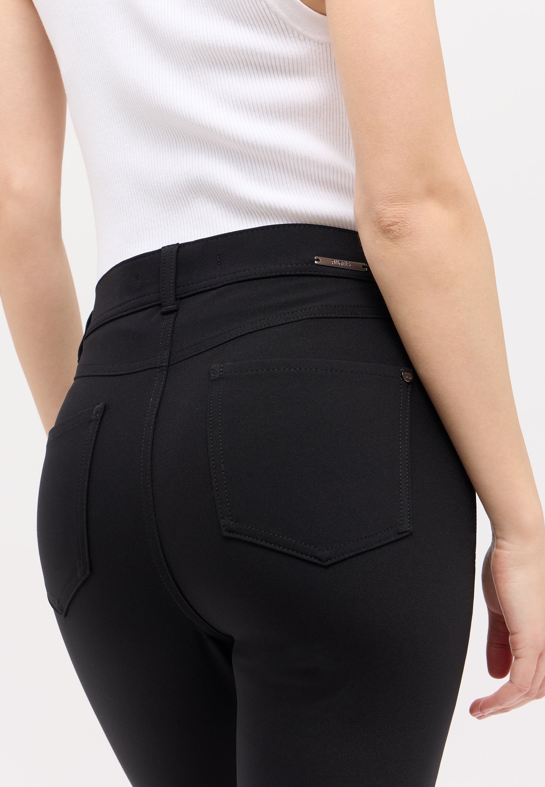 ANGELS Ornella 7/8-Hose - Clean Black - 711/680007.10 von Angels Jeans