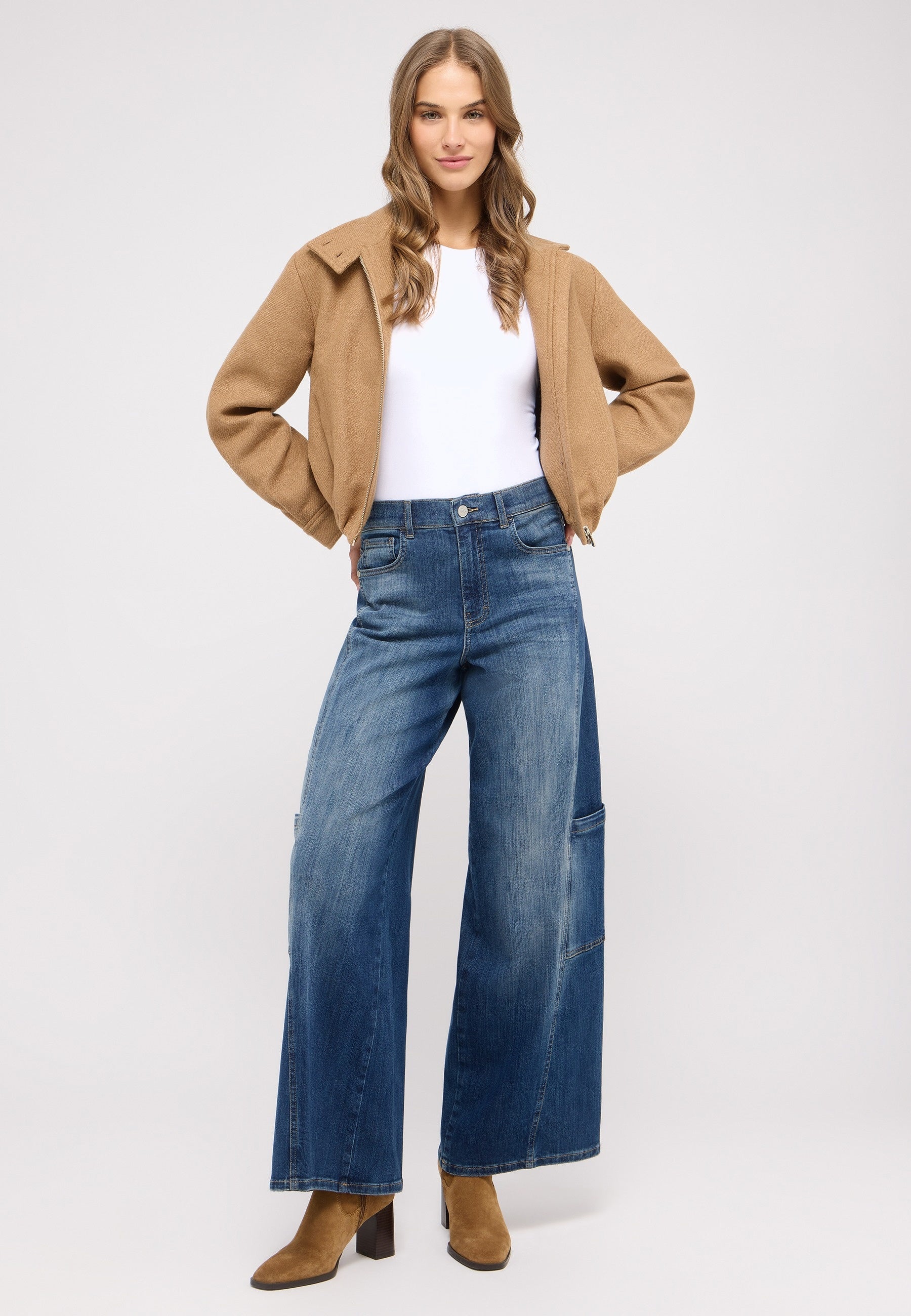ANGELS Liva Seam Cargo Wide Leg Jeans - Coastal Worn Blue - 350 2388.33288 von Angels Jeans