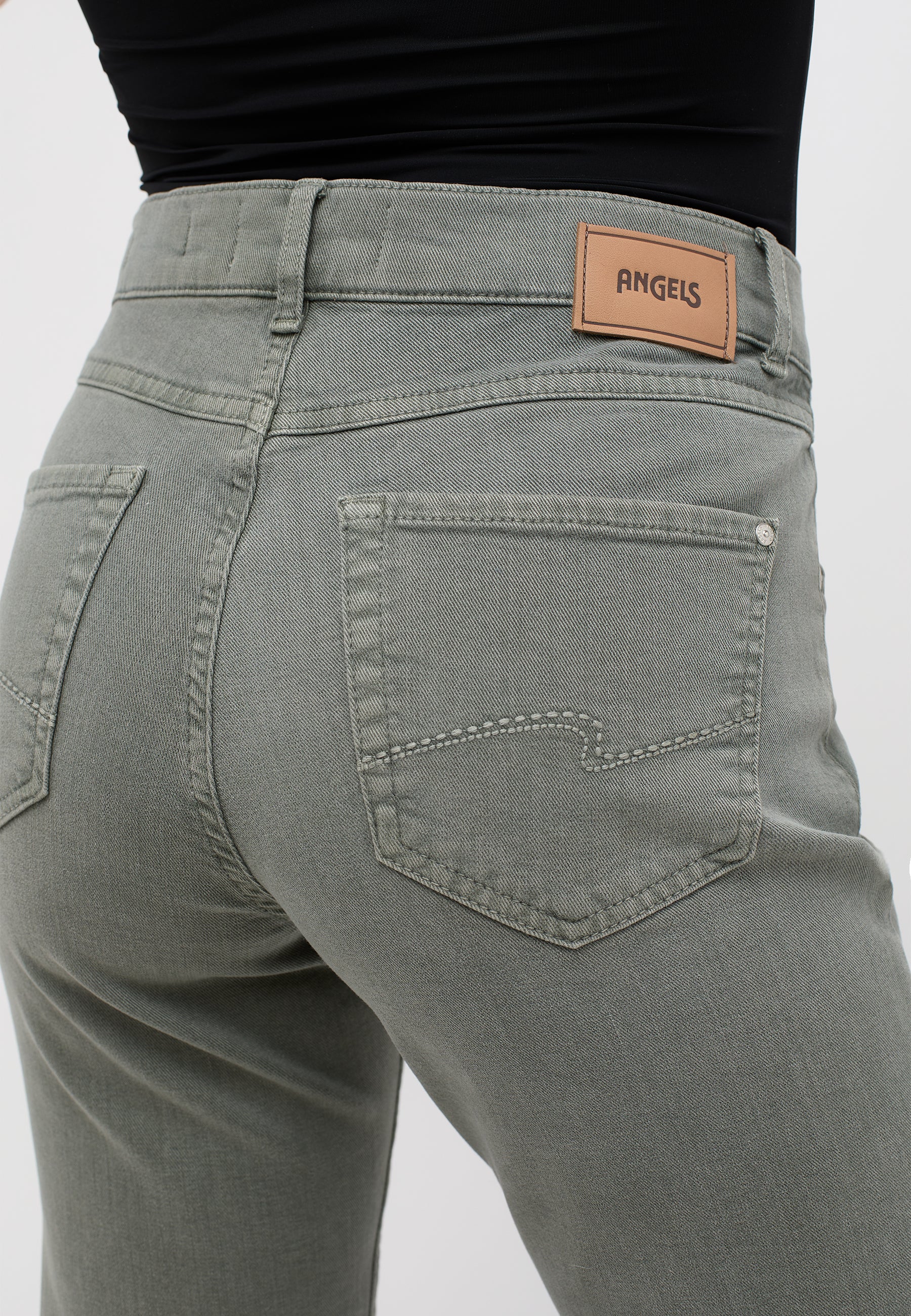 ANGELS JEANS Cici Slim Fit Jeans - Sage Olive Wash - 188 3400.5285 von Angels Jeans