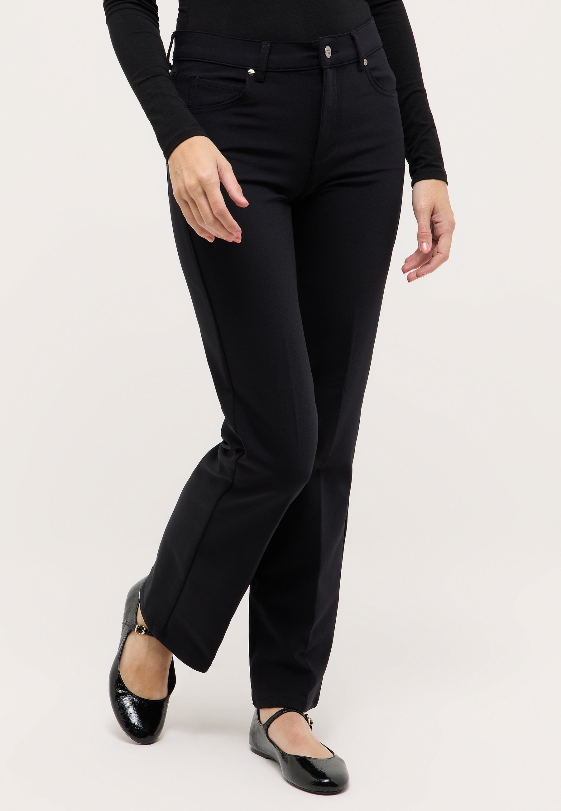 ANGELS Lara Straight-Leg Jerseyhose - Deep Black - 711 2900.10 von Angels Jeans